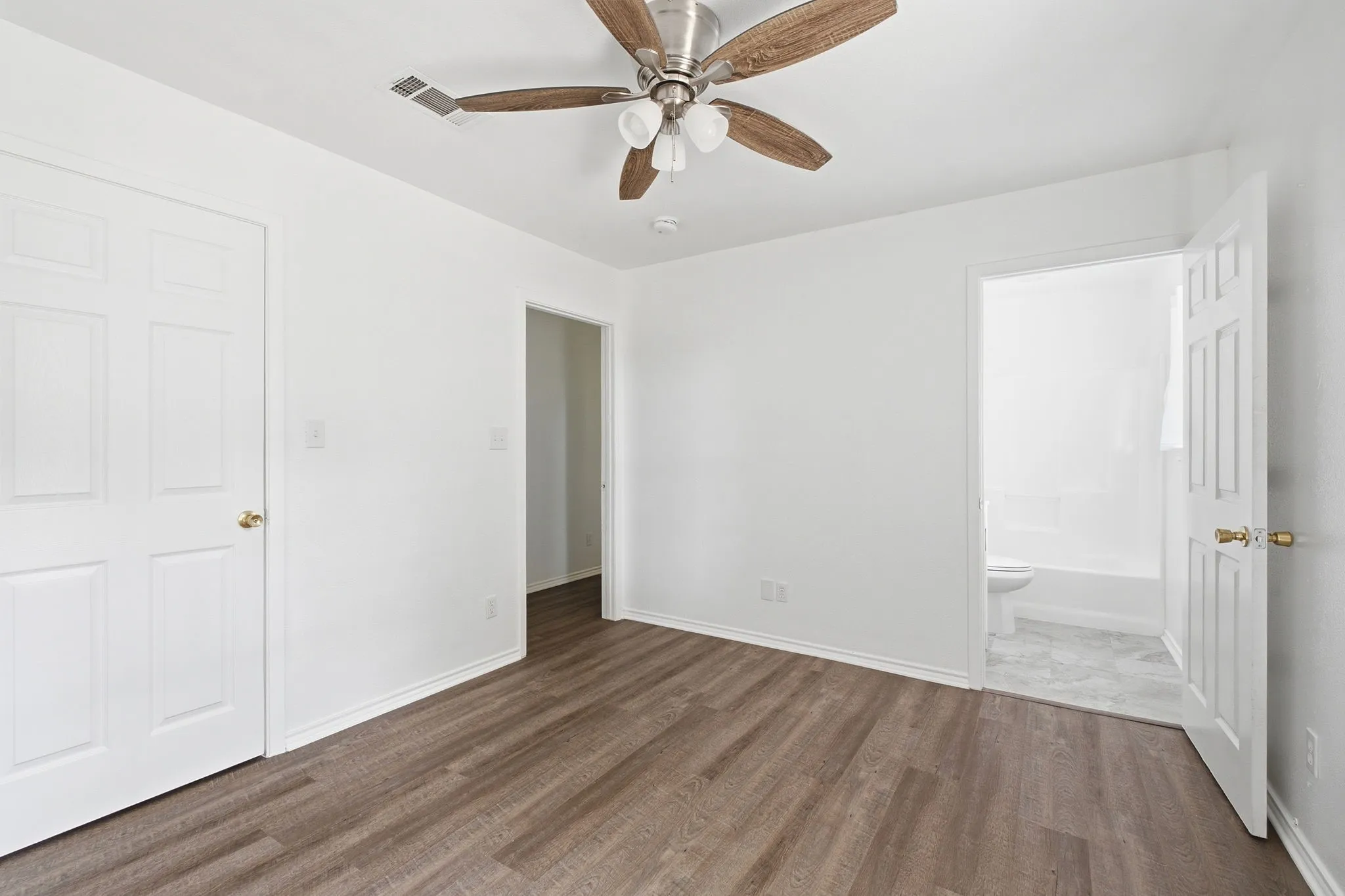 Single Family Residence For Rent in Grayson County , 604 S Maxey Street, Sherman, Texas 75090, 3 Bedroom, 2 Bathroom, 1 Garage spaces, 1,056 Sqft, built in 2007, mls#21387979, Real Estate Agent in Sherman, Homes For Rent in Grayson county, Homes For Rent in Sherman, Realtor in Sherman Texas, Real Estate Brokerage Independent Realty Texas, Luminita Cordes Realtor