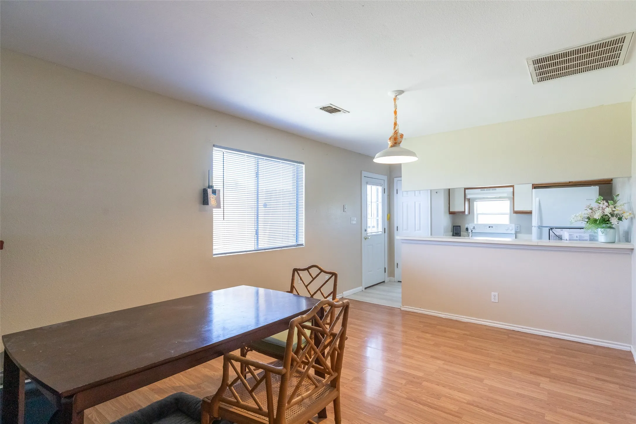 Townhouse For Sale in Runnels County , 201 & 203 Bluebonnet Drive, Winters, Texas 79567, 4 Bedroom, 4 Bathroom, Garage spaces, 1,782 Sqft, built in 1999, mls#21387982, Real Estate Agent in Winters, Homes For Sale in Runnels county, Homes For Sale in Winters, Realtor in Winters Texas, Real Estate Brokerage Independent Realty Texas, Luminita Cordes Realtor