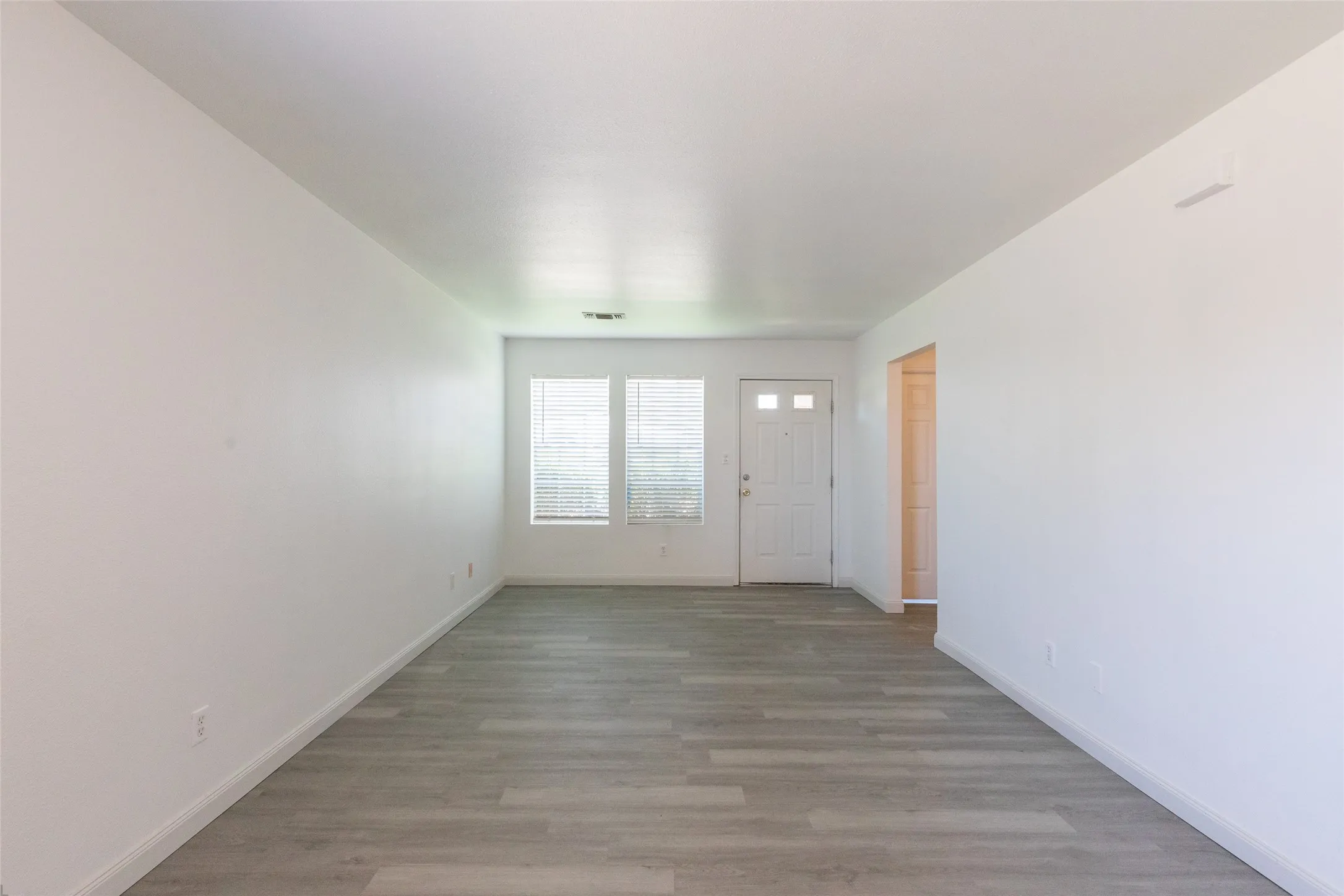 Townhouse For Sale in Runnels County , 201 & 203 Bluebonnet Drive, Winters, Texas 79567, 4 Bedroom, 4 Bathroom, Garage spaces, 1,782 Sqft, built in 1999, mls#21387982, Real Estate Agent in Winters, Homes For Sale in Runnels county, Homes For Sale in Winters, Realtor in Winters Texas, Real Estate Brokerage Independent Realty Texas, Luminita Cordes Realtor