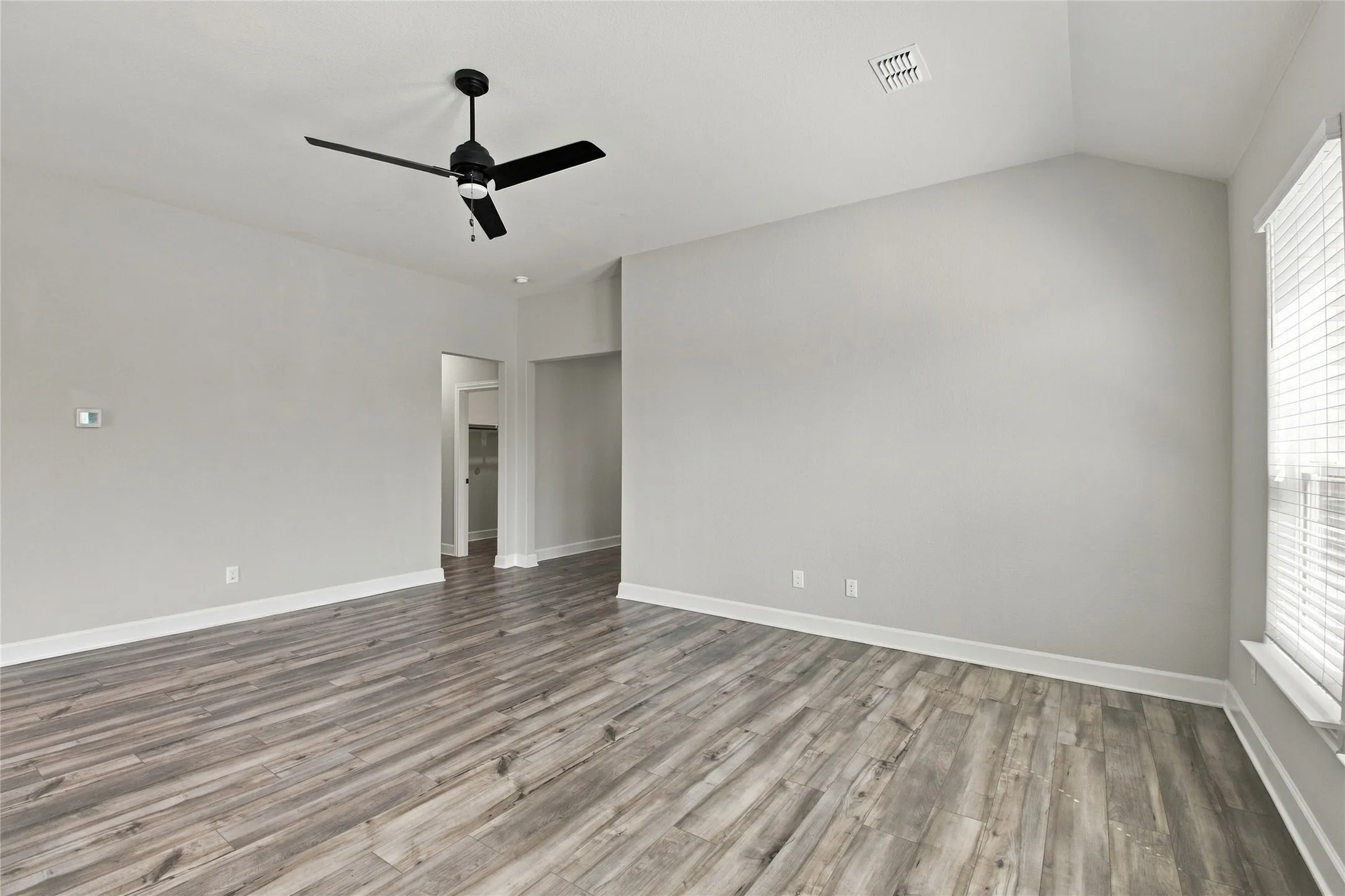 Single Family Residence For Rent in Collin County , 2025 Dakota Drive, Anna, Texas 75409, 4 Bedroom, 2 Bathroom, 2 Garage spaces, 1,811 Sqft, built in 2023, mls#21387971, Real Estate Agent in Anna, Homes For Rent in Collin county, Homes For Rent in Anna, Realtor in Anna Texas, Real Estate Brokerage Independent Realty Texas, Luminita Cordes Realtor