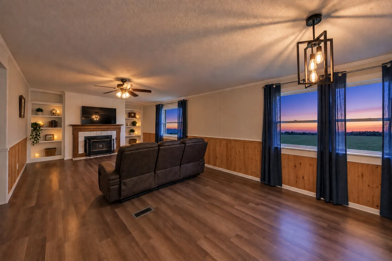 Manufactured Home For Sale in Wise County , 208 Rhett Court, Aurora, Texas 76078, 3 Bedroom, 2 Bathroom, Garage spaces, 1,792 Sqft, built in 1998, mls#21367616, Real Estate Agent in Aurora, Homes For Sale in Wise county, Homes For Sale in Aurora, Realtor in Aurora Texas, Real Estate Brokerage Independent Realty Texas, Luminita Cordes Realtor
