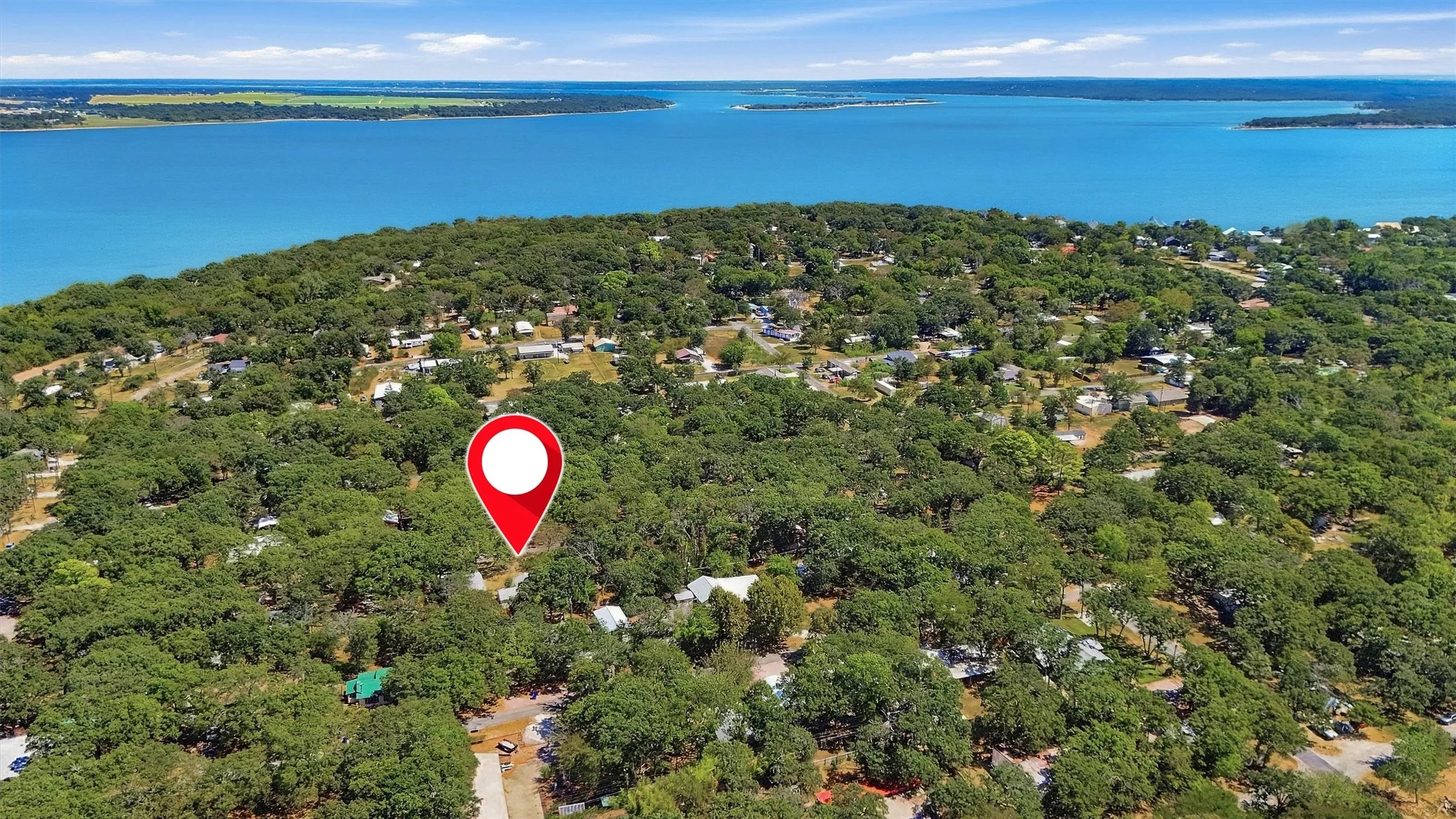 Single Family Residence For Sale in Grayson County , 85 Scalock Drive, Gordonville, Texas 76245, 4 Bedroom, 2 Bathroom, 2 Garage spaces, 1,581 Sqft, built in 1999, mls#21387311, Real Estate Agent in Gordonville, Homes For Sale in Grayson county, Homes For Sale in Gordonville, Realtor in Gordonville Texas, Real Estate Brokerage Independent Realty Texas, Luminita Cordes Realtor