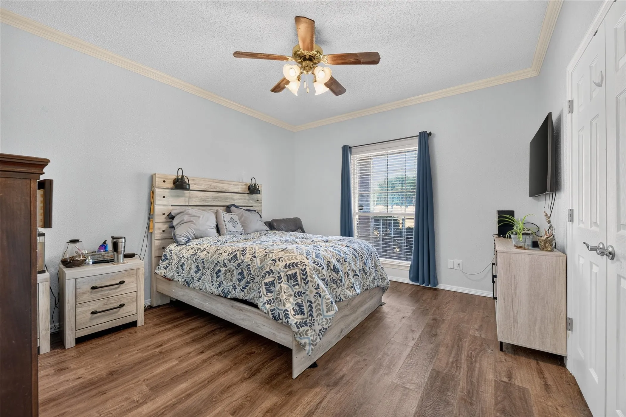 Single Family Residence For Sale in Parker County , 224 Rob Lane, Hudson Oaks, Texas 76087, 4 Bedroom, 5 Bathroom, 2 Garage spaces, 3,183 Sqft, built in 1992, mls#21372972, Real Estate Agent in Hudson Oaks, Homes For Sale in Parker county, Homes For Sale in Hudson Oaks, Realtor in Hudson Oaks Texas, Real Estate Brokerage Independent Realty Texas, Luminita Cordes Realtor