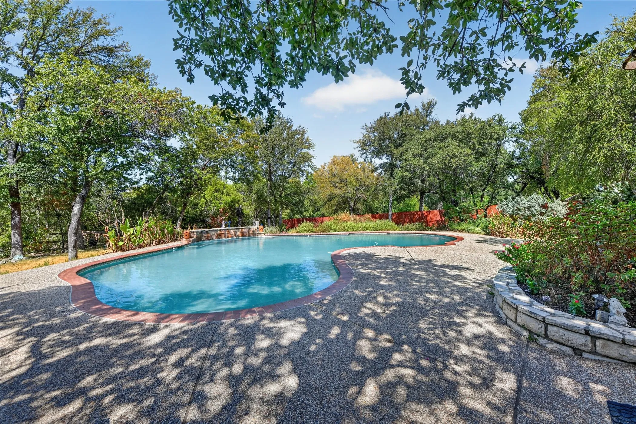 Single Family Residence For Sale in Parker County , 224 Rob Lane, Hudson Oaks, Texas 76087, 4 Bedroom, 5 Bathroom, 2 Garage spaces, 3,183 Sqft, built in 1992, mls#21372972, Real Estate Agent in Hudson Oaks, Homes For Sale in Parker county, Homes For Sale in Hudson Oaks, Realtor in Hudson Oaks Texas, Real Estate Brokerage Independent Realty Texas, Luminita Cordes Realtor