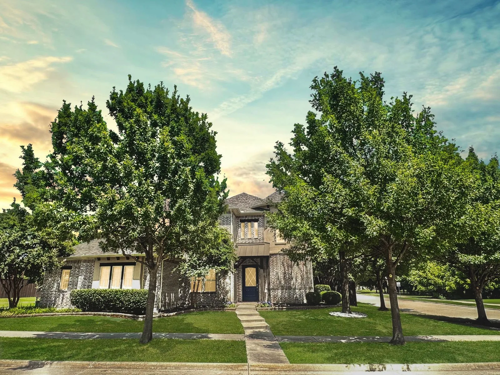 Single Family Residence For Rent in Collin County , 11216 Ashley Lane, Frisco, Texas 75035, 4 Bedroom, 5 Bathroom, 2 Garage spaces, 3,404 Sqft, built in 2011, mls#21387607, Real Estate Agent in Frisco, Homes For Rent in Collin county, Homes For Rent in Frisco, Realtor in Frisco Texas, Real Estate Brokerage Independent Realty Texas, Luminita Cordes Realtor