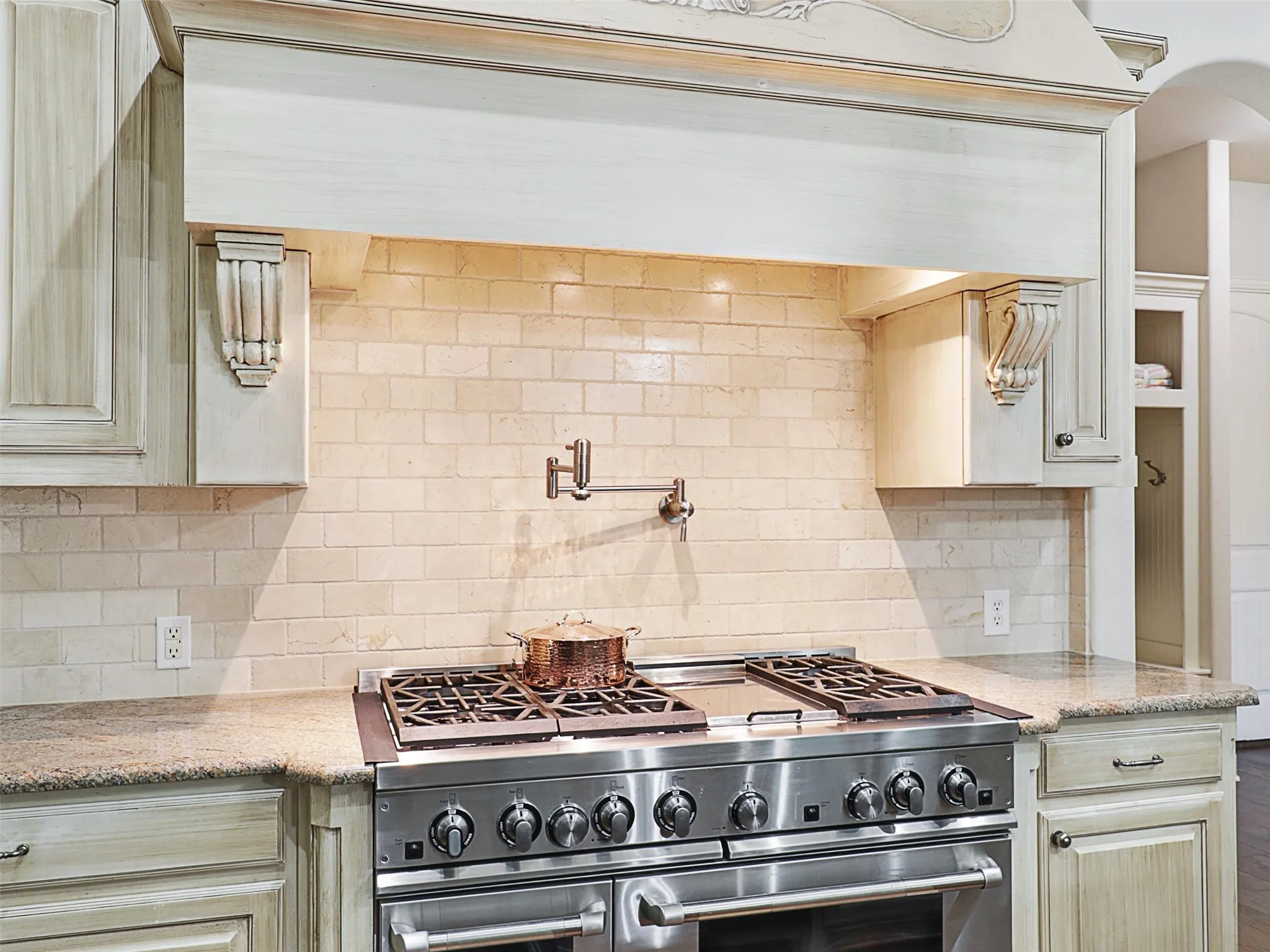 Single Family Residence For Rent in Collin County , 11216 Ashley Lane, Frisco, Texas 75035, 4 Bedroom, 5 Bathroom, 2 Garage spaces, 3,404 Sqft, built in 2011, mls#21387607, Real Estate Agent in Frisco, Homes For Rent in Collin county, Homes For Rent in Frisco, Realtor in Frisco Texas, Real Estate Brokerage Independent Realty Texas, Luminita Cordes Realtor