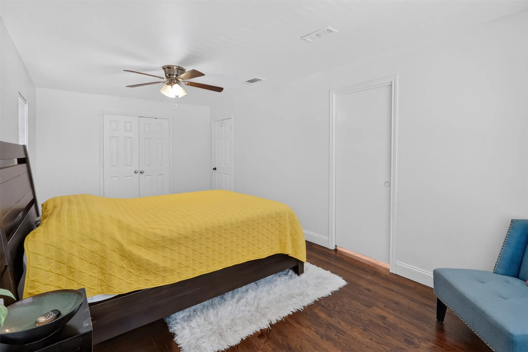 Single Family Residence For Sale in Tarrant County , 3821 Winfield Avenue, Fort Worth, Texas 76109, 3 Bedroom, 2 Bathroom, Garage spaces, 1,408 Sqft, built in 1948, mls#21388002, Real Estate Agent in Fort Worth, Homes For Sale in Tarrant county, Homes For Sale in Fort Worth, Realtor in Fort Worth Texas, Real Estate Brokerage Independent Realty Texas, Luminita Cordes Realtor