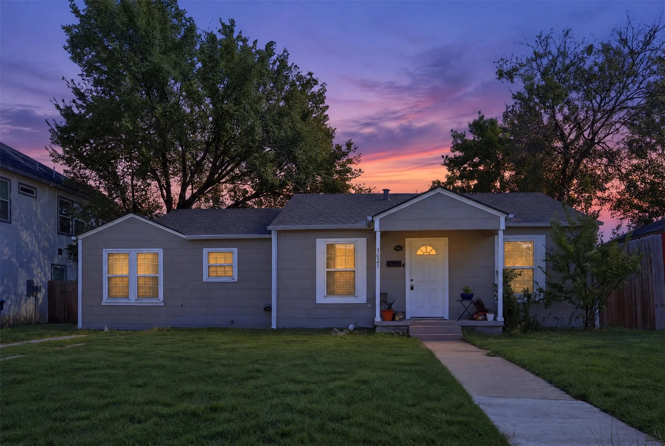 Single Family Residence For Sale
