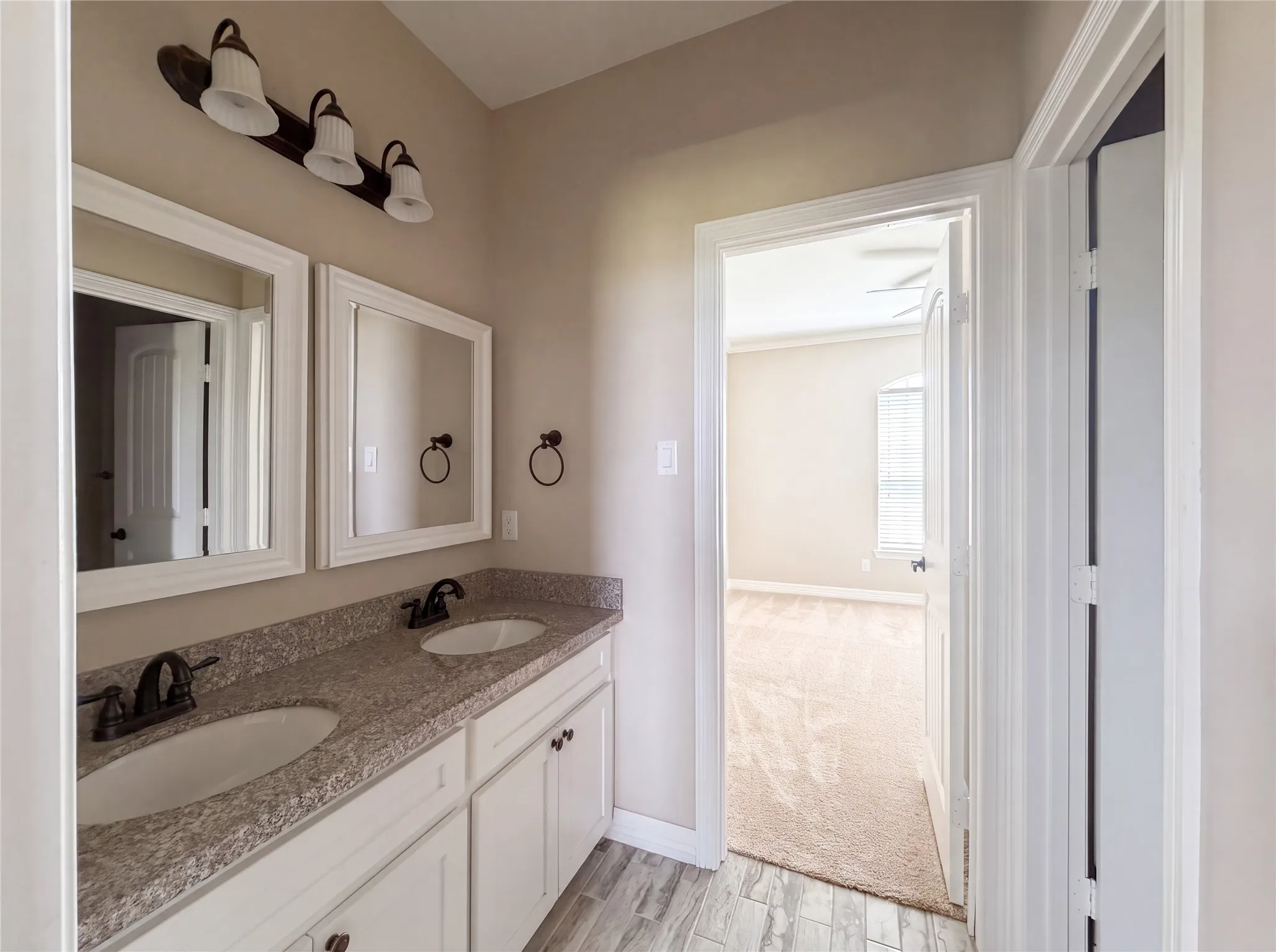Single Family Residence For Sale in Hunt County , 8580 Cedar Creek Lane, Greenville, Texas 75402, 4 Bedroom, 4 Bathroom, 2 Garage spaces, 2,788 Sqft, built in 2017, mls#21387877, Real Estate Agent in Greenville, Homes For Sale in Hunt county, Homes For Sale in Greenville, Realtor in Greenville Texas, Real Estate Brokerage Independent Realty Texas, Luminita Cordes Realtor