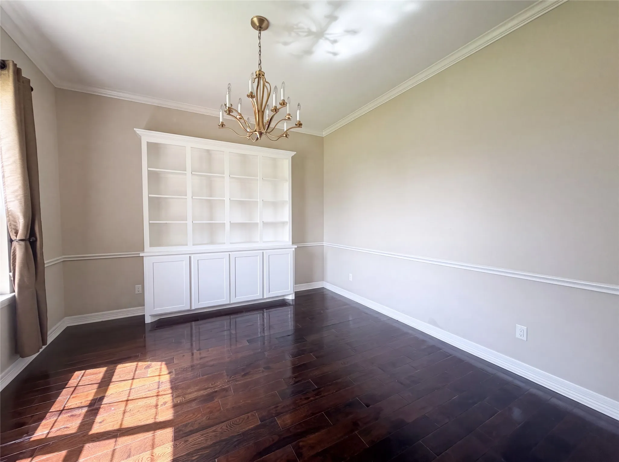 Single Family Residence For Sale in Hunt County , 8580 Cedar Creek Lane, Greenville, Texas 75402, 4 Bedroom, 4 Bathroom, 2 Garage spaces, 2,788 Sqft, built in 2017, mls#21387877, Real Estate Agent in Greenville, Homes For Sale in Hunt county, Homes For Sale in Greenville, Realtor in Greenville Texas, Real Estate Brokerage Independent Realty Texas, Luminita Cordes Realtor