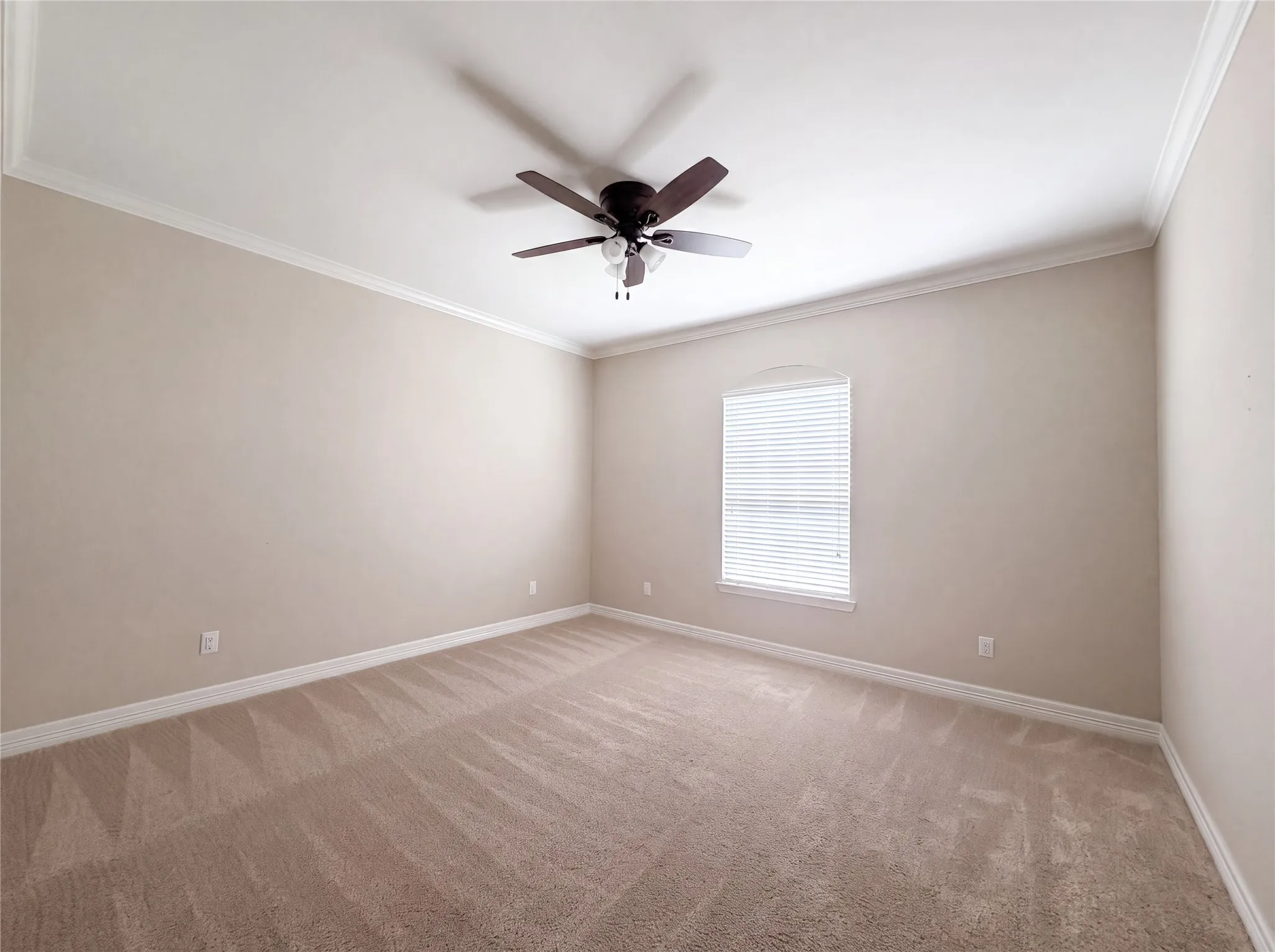 Single Family Residence For Sale in Hunt County , 8580 Cedar Creek Lane, Greenville, Texas 75402, 4 Bedroom, 4 Bathroom, 2 Garage spaces, 2,788 Sqft, built in 2017, mls#21387877, Real Estate Agent in Greenville, Homes For Sale in Hunt county, Homes For Sale in Greenville, Realtor in Greenville Texas, Real Estate Brokerage Independent Realty Texas, Luminita Cordes Realtor