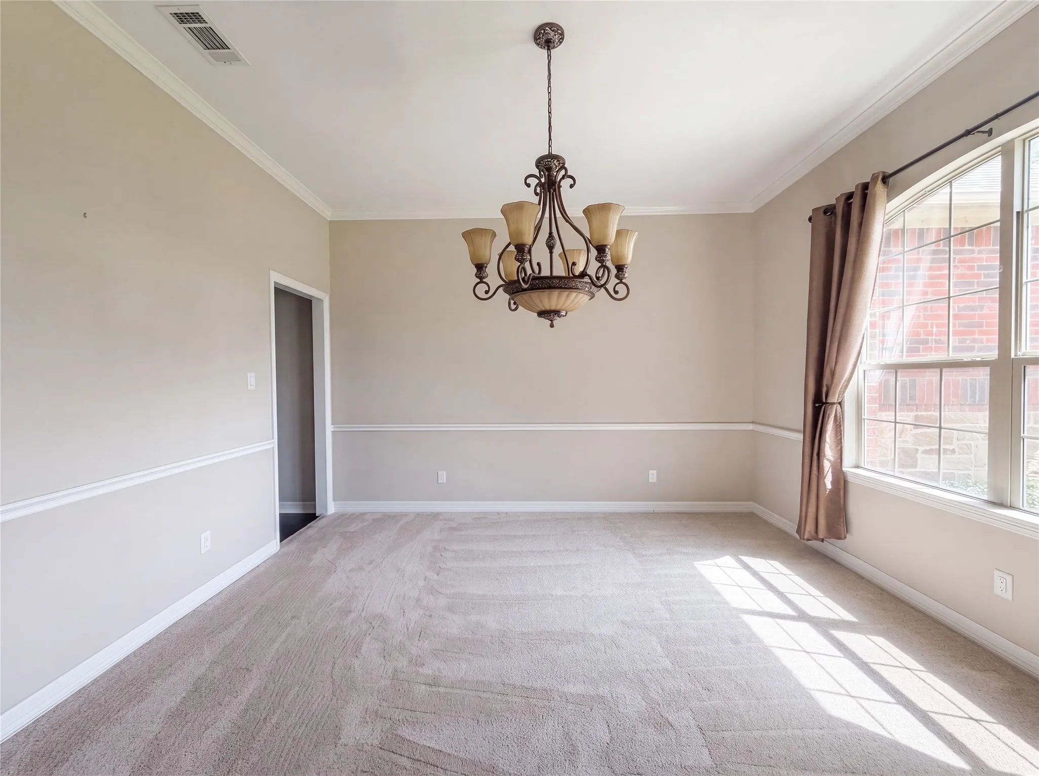 Single Family Residence For Sale in Hunt County , 8580 Cedar Creek Lane, Greenville, Texas 75402, 4 Bedroom, 4 Bathroom, 2 Garage spaces, 2,788 Sqft, built in 2017, mls#21387877, Real Estate Agent in Greenville, Homes For Sale in Hunt county, Homes For Sale in Greenville, Realtor in Greenville Texas, Real Estate Brokerage Independent Realty Texas, Luminita Cordes Realtor
