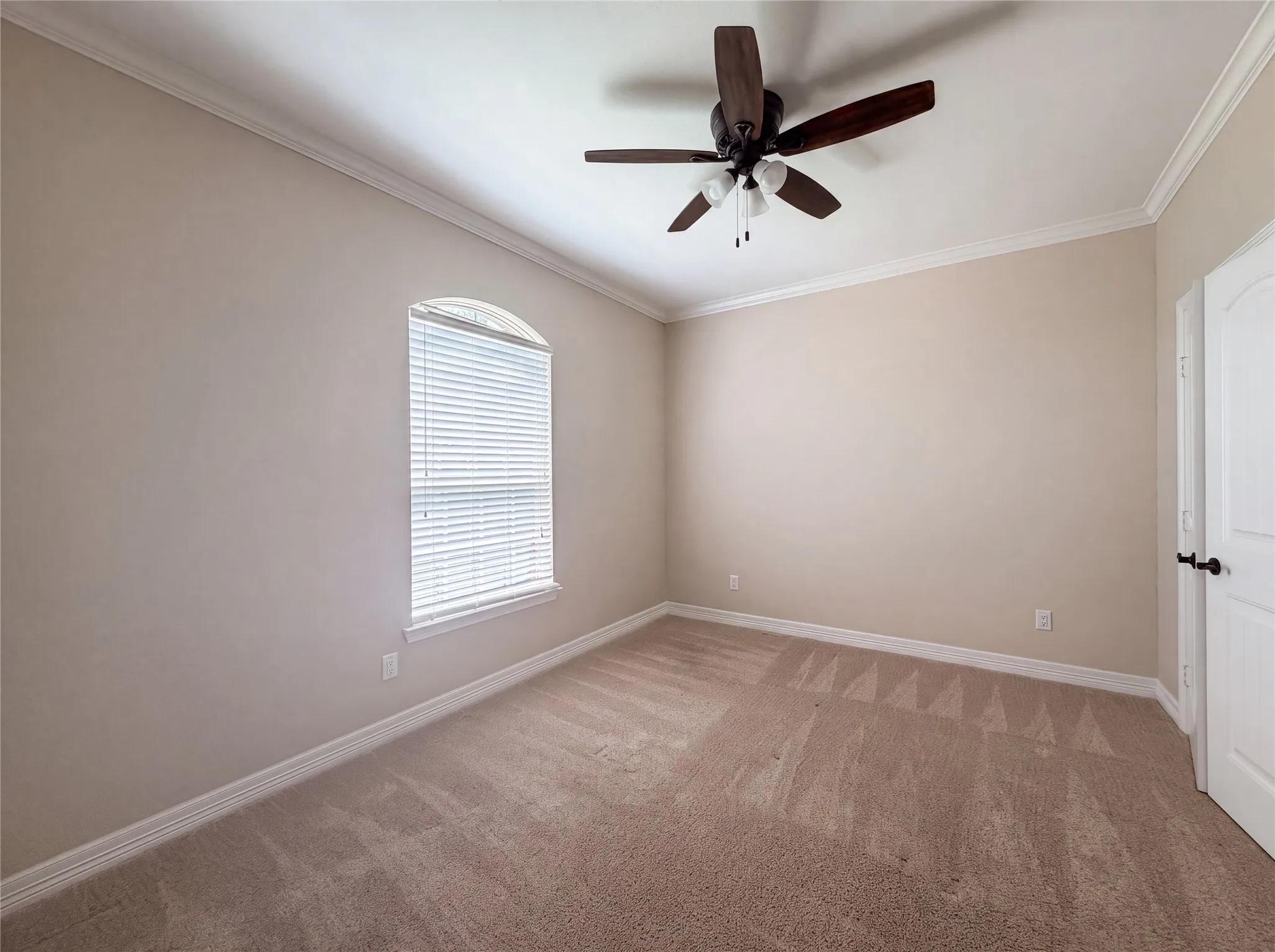 Single Family Residence For Sale in Hunt County , 8580 Cedar Creek Lane, Greenville, Texas 75402, 4 Bedroom, 4 Bathroom, 2 Garage spaces, 2,788 Sqft, built in 2017, mls#21387877, Real Estate Agent in Greenville, Homes For Sale in Hunt county, Homes For Sale in Greenville, Realtor in Greenville Texas, Real Estate Brokerage Independent Realty Texas, Luminita Cordes Realtor