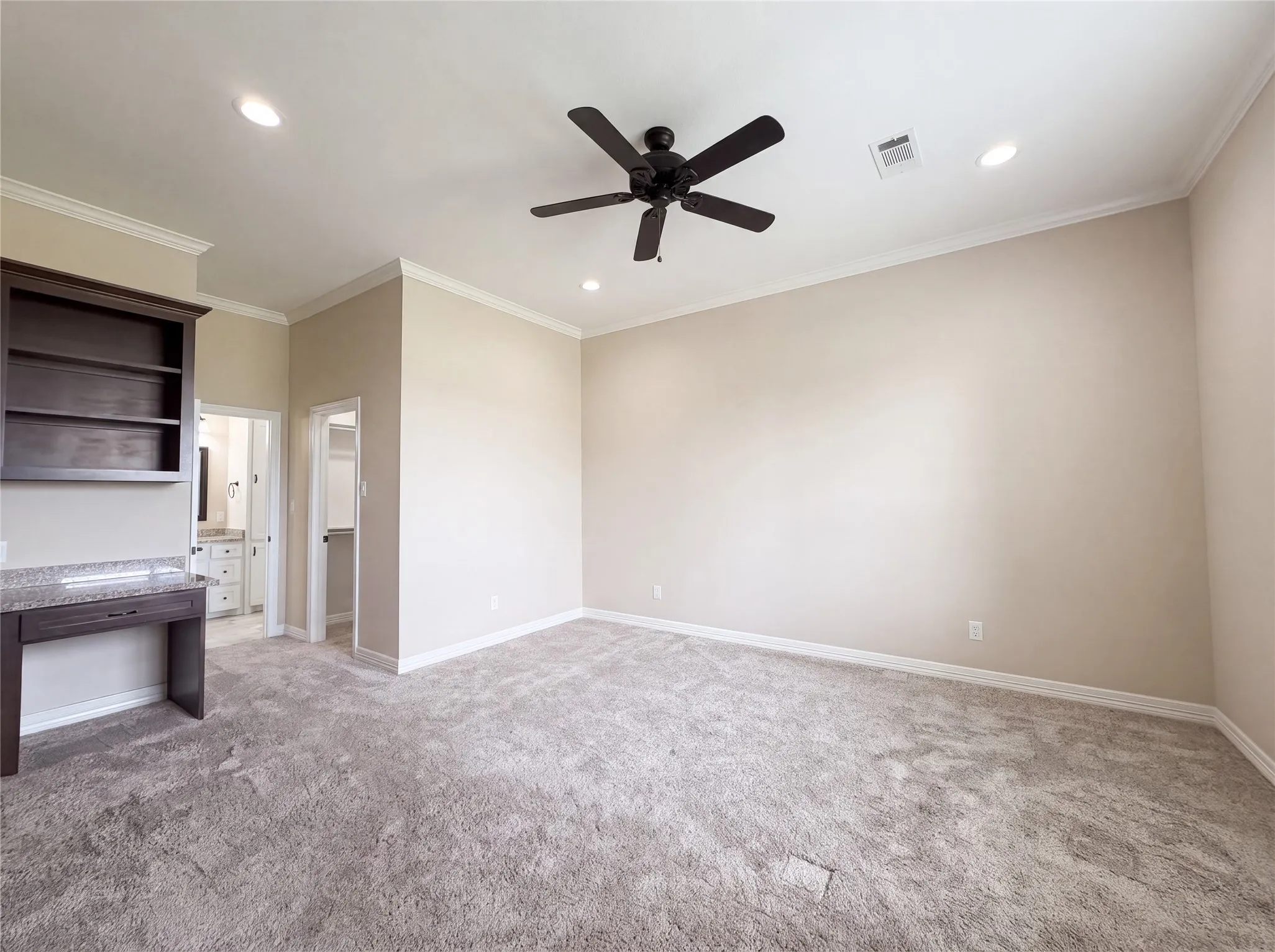 Single Family Residence For Sale in Hunt County , 8580 Cedar Creek Lane, Greenville, Texas 75402, 4 Bedroom, 4 Bathroom, 2 Garage spaces, 2,788 Sqft, built in 2017, mls#21387877, Real Estate Agent in Greenville, Homes For Sale in Hunt county, Homes For Sale in Greenville, Realtor in Greenville Texas, Real Estate Brokerage Independent Realty Texas, Luminita Cordes Realtor