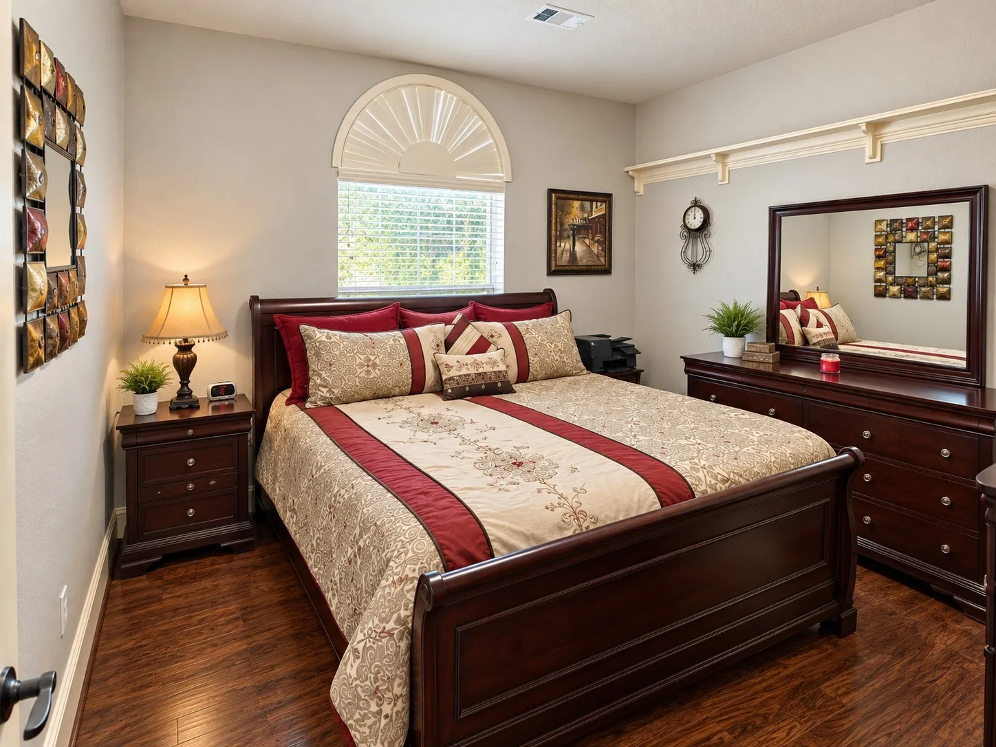 Single Family Residence For Sale in Grayson County , 3707 Heatherwood Lane, Sherman, Texas 75090, 3 Bedroom, 3 Bathroom, 2 Garage spaces, 2,547 Sqft, built in 2006, mls#21385990, Real Estate Agent in Sherman, Homes For Sale in Grayson county, Homes For Sale in Sherman, Realtor in Sherman Texas, Real Estate Brokerage Independent Realty Texas, Luminita Cordes Realtor