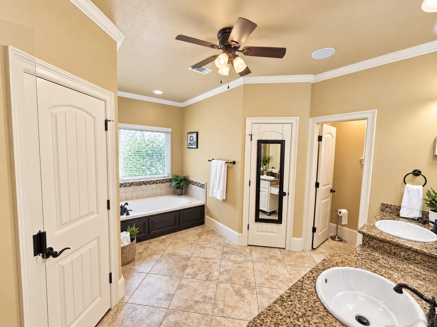 Single Family Residence For Sale in Grayson County , 3707 Heatherwood Lane, Sherman, Texas 75090, 3 Bedroom, 3 Bathroom, 2 Garage spaces, 2,547 Sqft, built in 2006, mls#21385990, Real Estate Agent in Sherman, Homes For Sale in Grayson county, Homes For Sale in Sherman, Realtor in Sherman Texas, Real Estate Brokerage Independent Realty Texas, Luminita Cordes Realtor