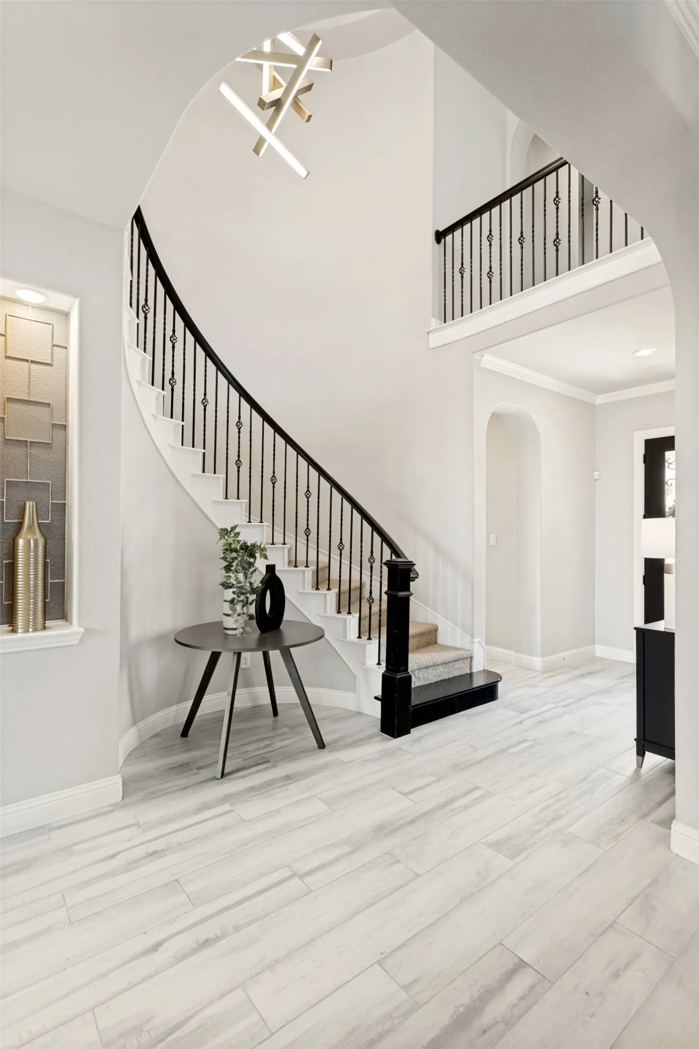 Single Family Residence For Sale in Collin County , 13500 Ponder Lane, Frisco, Texas 75035, 6 Bedroom, 6 Bathroom, 3 Garage spaces, 4,621 Sqft, built in 2018, mls#21385812, Real Estate Agent in Frisco, Homes For Sale in Collin county, Homes For Sale in Frisco, Realtor in Frisco Texas, Real Estate Brokerage Independent Realty Texas, Luminita Cordes Realtor