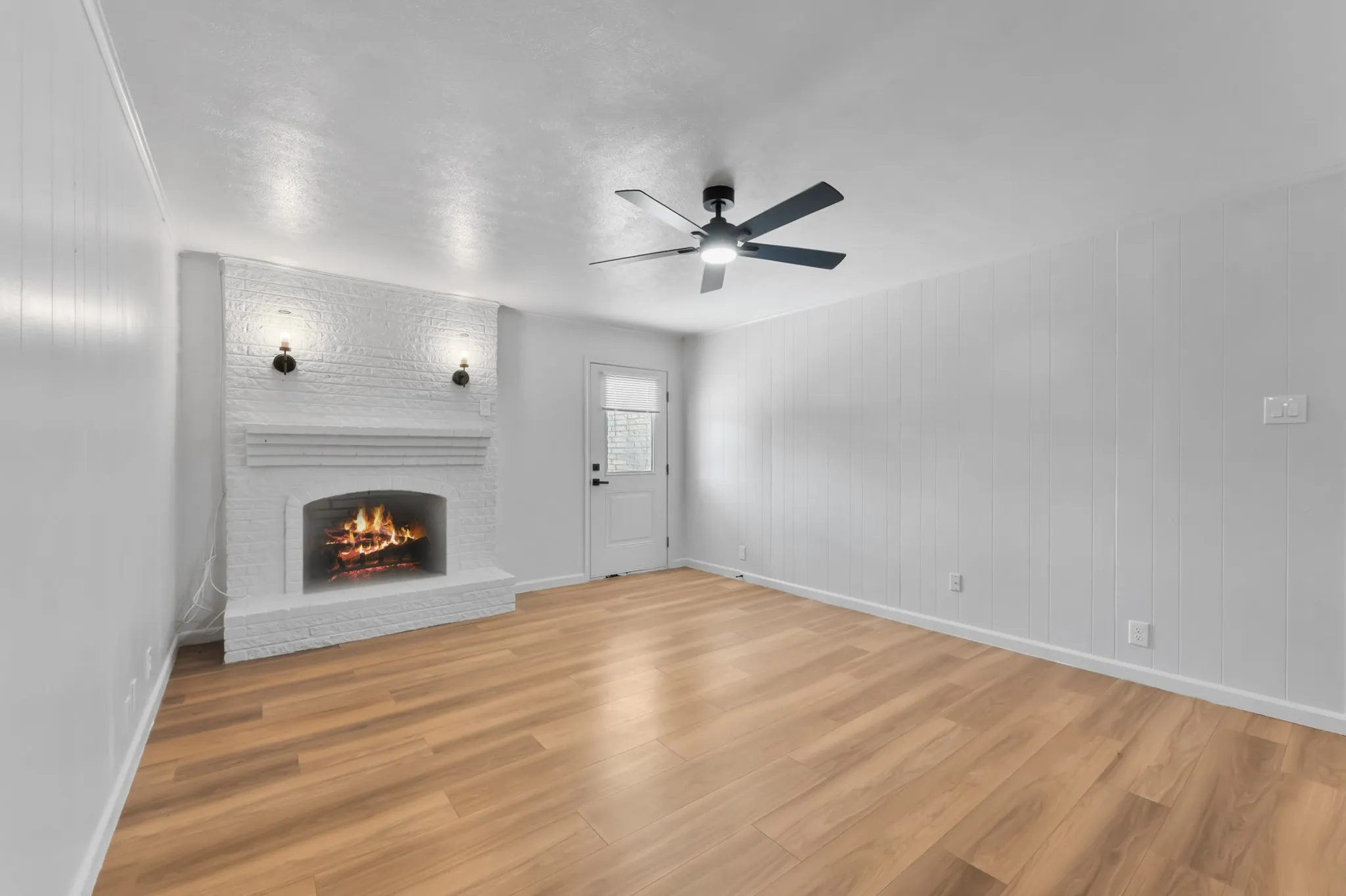 Single Family Residence For Sale in Dallas County , 2107 Aloha Drive, Mesquite, Texas 75150, 4 Bedroom, 2 Bathroom, Garage spaces, 1,618 Sqft, built in 1967, mls#21388012, Real Estate Agent in Mesquite, Homes For Sale in Dallas county, Homes For Sale in Mesquite, Realtor in Mesquite Texas, Real Estate Brokerage Independent Realty Texas, Luminita Cordes Realtor