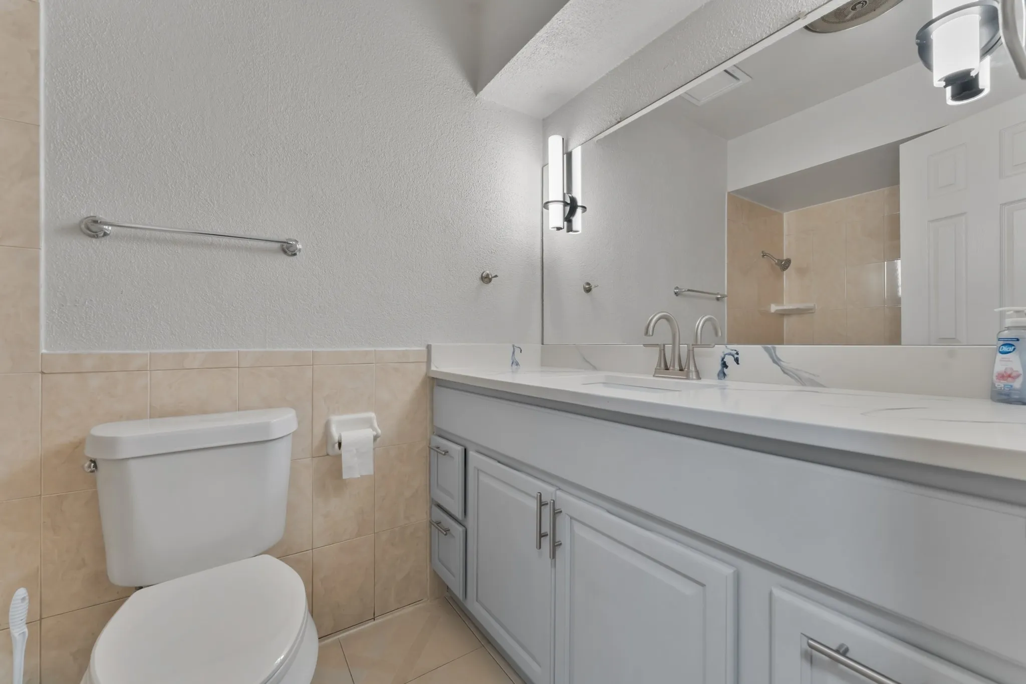 Single Family Residence For Sale in Dallas County , 2107 Aloha Drive, Mesquite, Texas 75150, 4 Bedroom, 2 Bathroom, Garage spaces, 1,618 Sqft, built in 1967, mls#21388012, Real Estate Agent in Mesquite, Homes For Sale in Dallas county, Homes For Sale in Mesquite, Realtor in Mesquite Texas, Real Estate Brokerage Independent Realty Texas, Luminita Cordes Realtor
