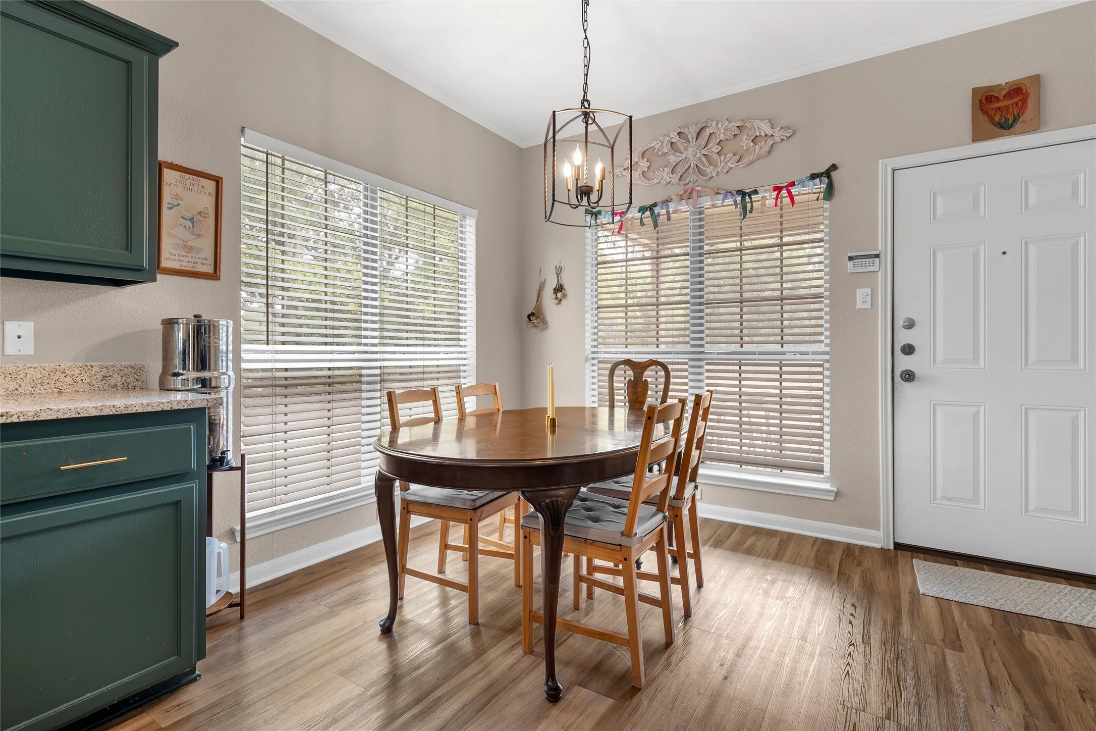 Single Family Residence For Sale in Mc Lennan County , 102 Garden Drive, Waco, Texas 76706, 4 Bedroom, 3 Bathroom, Garage spaces, 1,742 Sqft, built in 2007, mls#21380794, Real Estate Agent in Waco, Homes For Sale in Mc Lennan county, Homes For Sale in Waco, Realtor in Waco Texas, Real Estate Brokerage Independent Realty Texas, Luminita Cordes Realtor