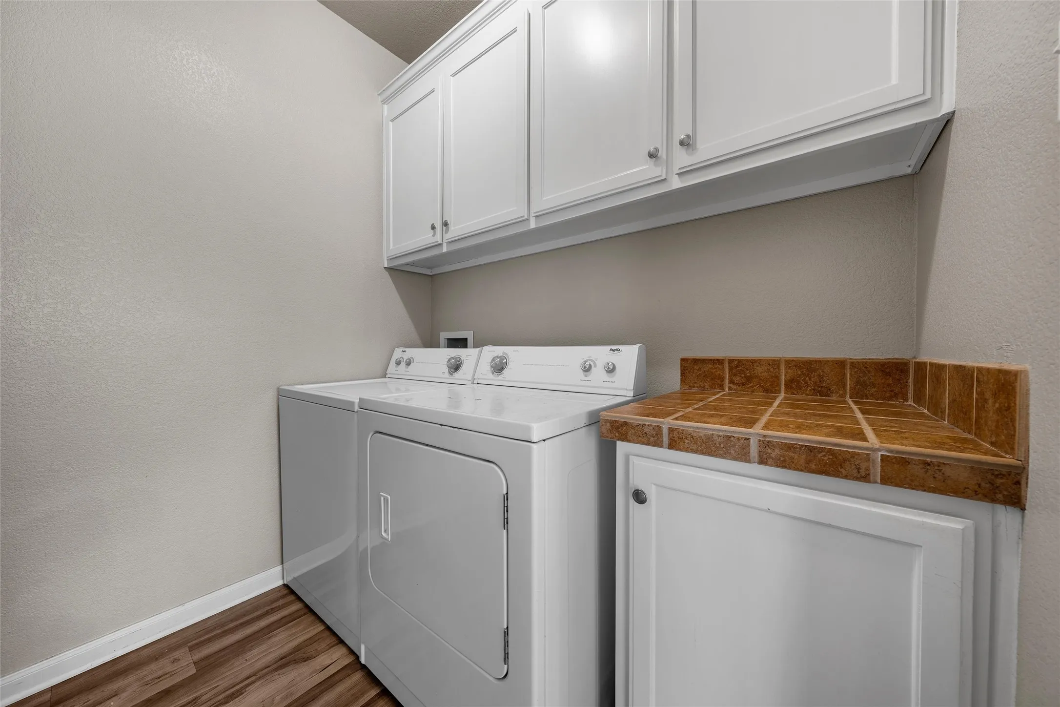 Single Family Residence For Sale in Mc Lennan County , 102 Garden Drive, Waco, Texas 76706, 4 Bedroom, 3 Bathroom, Garage spaces, 1,742 Sqft, built in 2007, mls#21380794, Real Estate Agent in Waco, Homes For Sale in Mc Lennan county, Homes For Sale in Waco, Realtor in Waco Texas, Real Estate Brokerage Independent Realty Texas, Luminita Cordes Realtor
