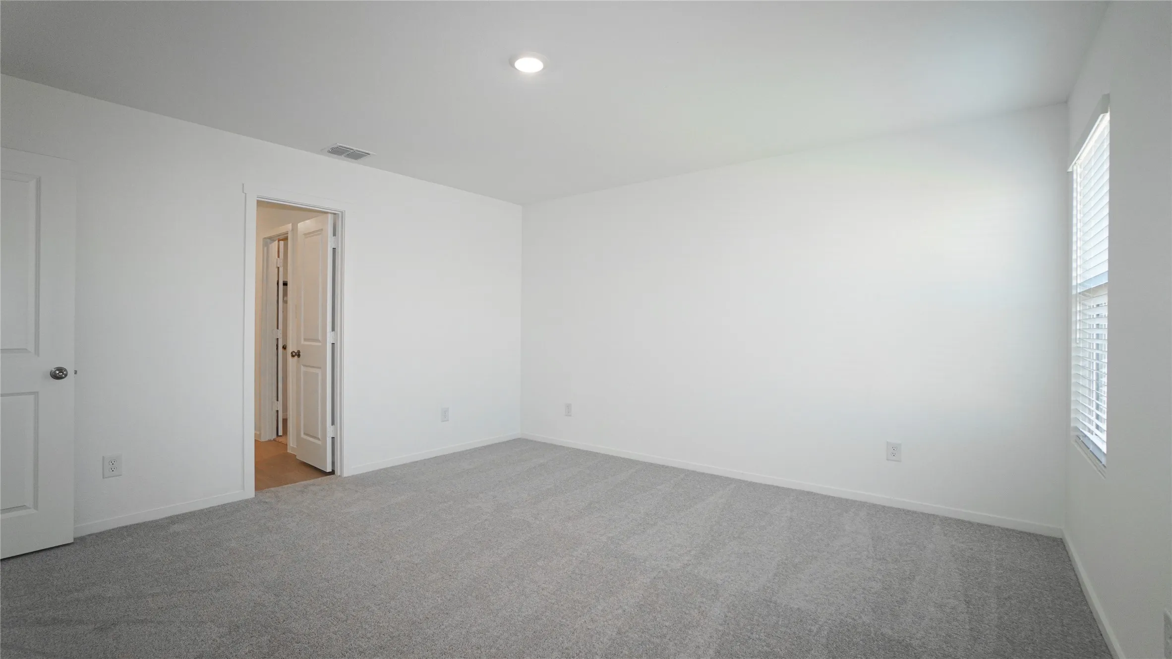 Single Family Residence For Rent in Kaufman County , 1827 Sanderling Street, Forney, Texas 75126, 3 Bedroom, 2 Bathroom, 2 Garage spaces, 1,461 Sqft, built in 2025, mls#21387552, Real Estate Agent in Forney, Homes For Rent in Kaufman county, Homes For Rent in Forney, Realtor in Forney Texas, Real Estate Brokerage Independent Realty Texas, Luminita Cordes Realtor