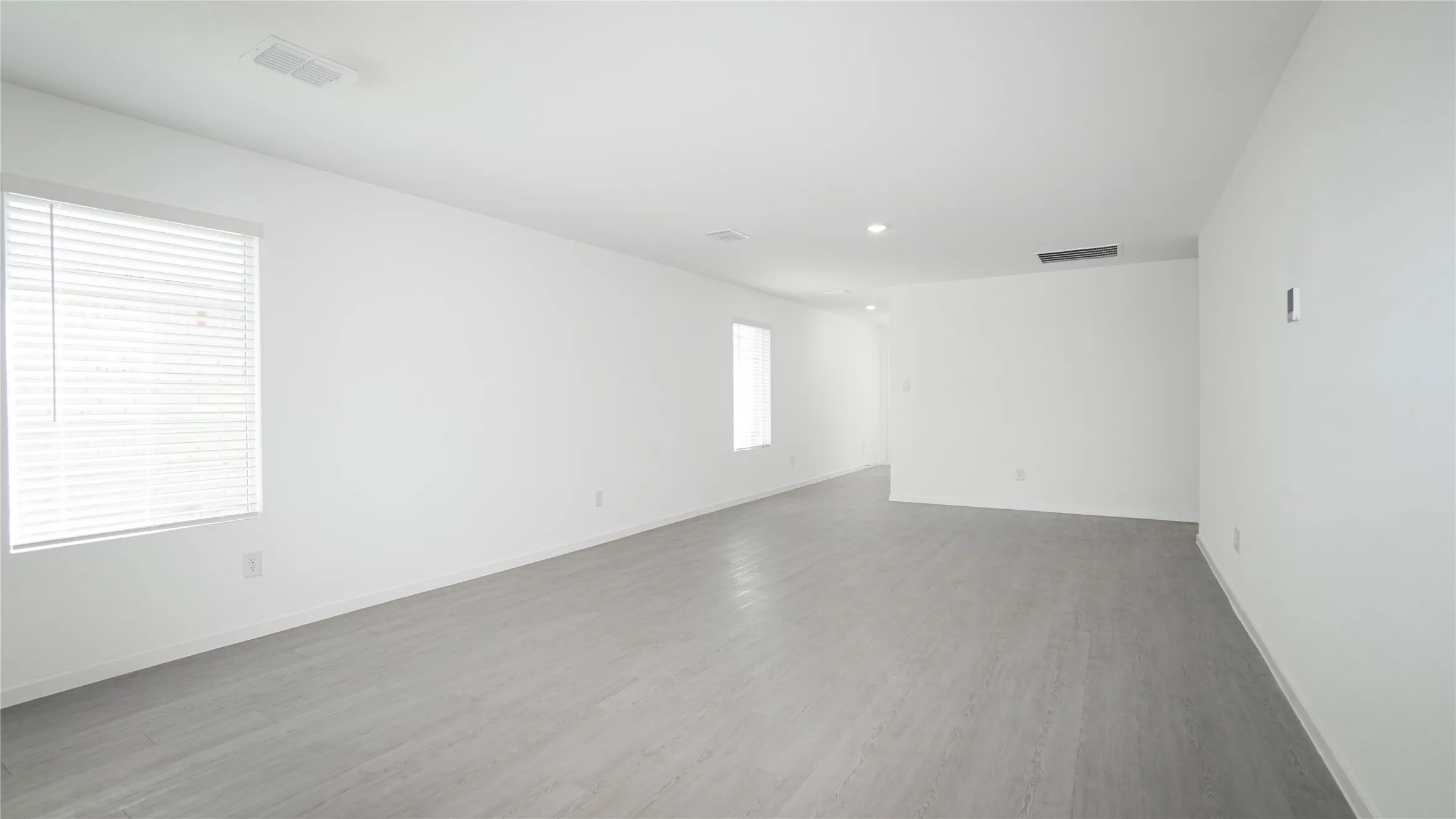 Single Family Residence For Rent in Kaufman County , 1827 Sanderling Street, Forney, Texas 75126, 3 Bedroom, 2 Bathroom, 2 Garage spaces, 1,461 Sqft, built in 2025, mls#21387552, Real Estate Agent in Forney, Homes For Rent in Kaufman county, Homes For Rent in Forney, Realtor in Forney Texas, Real Estate Brokerage Independent Realty Texas, Luminita Cordes Realtor