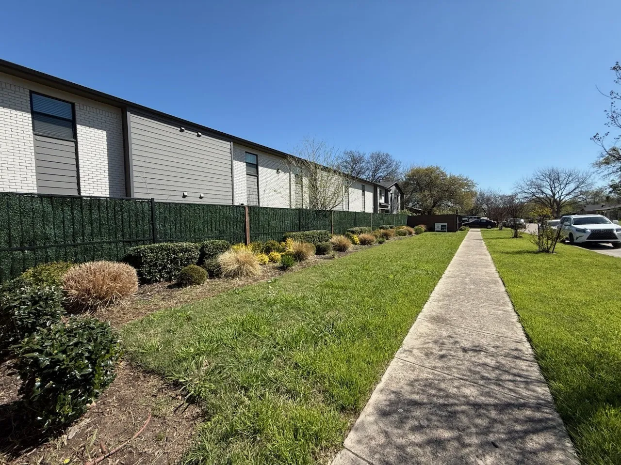 Apartment For Rent in Tarrant County , 5928 Fletcher Avenue 2, Fort Worth, Texas 76107, 1 Bedroom, 1 Bathroom, Garage spaces, 588 Sqft, built in 1965, mls#21388018, Real Estate Agent in Fort Worth, Homes For Rent in Tarrant county, Homes For Rent in Fort Worth, Realtor in Fort Worth Texas, Real Estate Brokerage Independent Realty Texas, Luminita Cordes Realtor
