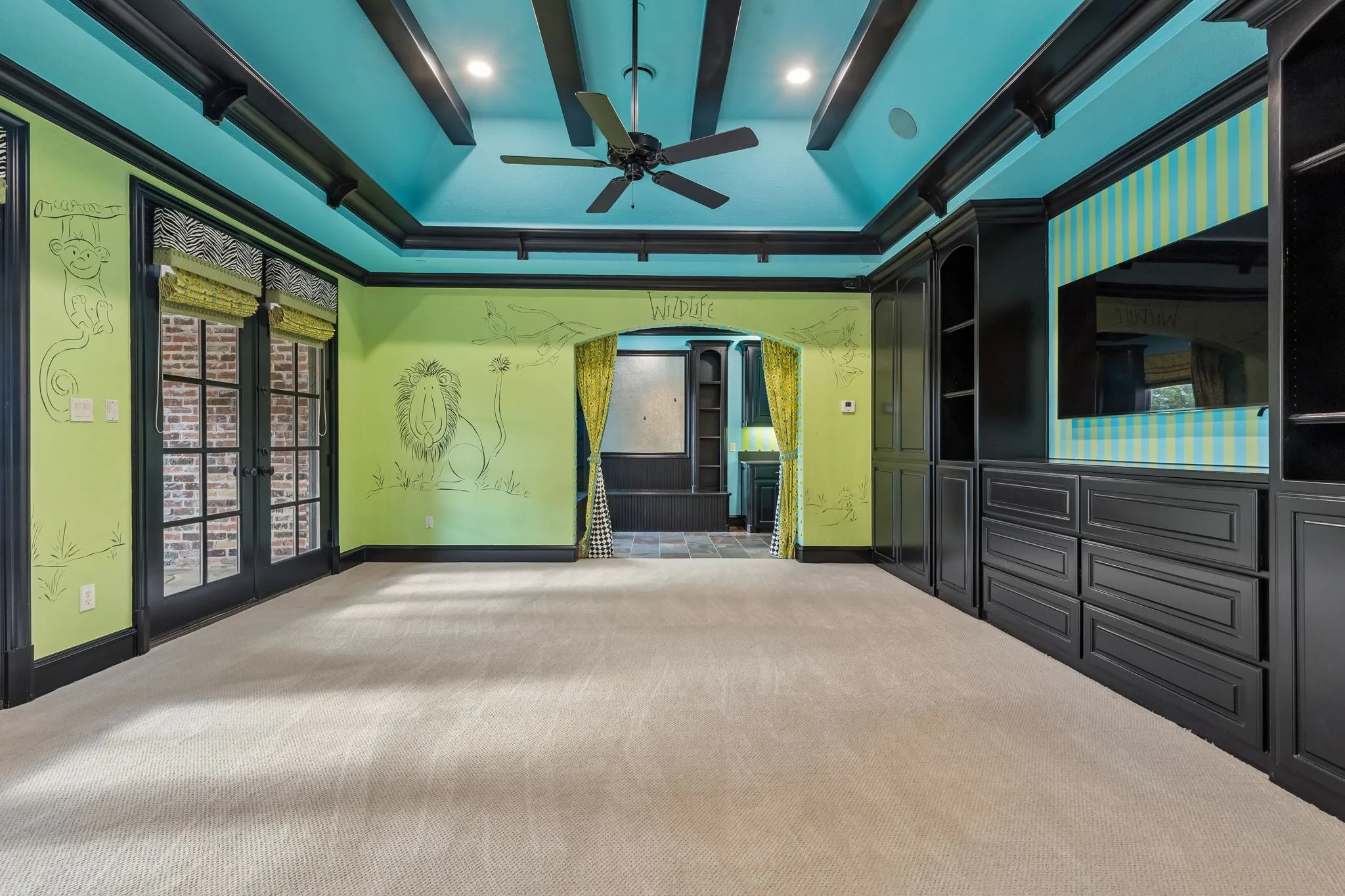 Single Family Residence For Sale in Tarrant County , 6900 Rockingham Court, Colleyville, Texas 76034, 6 Bedroom, 9 Bathroom, 4 Garage spaces, 10,026 Sqft, built in 2008, mls#21372196, Real Estate Agent in Colleyville, Homes For Sale in Tarrant county, Homes For Sale in Colleyville, Realtor in Colleyville Texas, Real Estate Brokerage Independent Realty Texas, Luminita Cordes Realtor