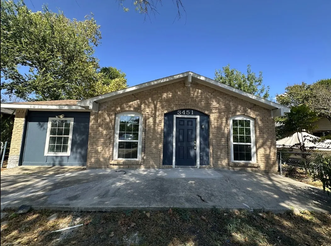 Single Family Residence For Sale in Dallas County , 3451 Elm Grove Road, Rowlett, Texas 75098, 4 Bedroom, 2 Bathroom, Garage spaces, 1,250 Sqft, built in 1950, mls#21388024, Real Estate Agent in Rowlett, Homes For Sale in Dallas county, Homes For Sale in Rowlett, Realtor in Rowlett Texas, Real Estate Brokerage Independent Realty Texas, Luminita Cordes Realtor