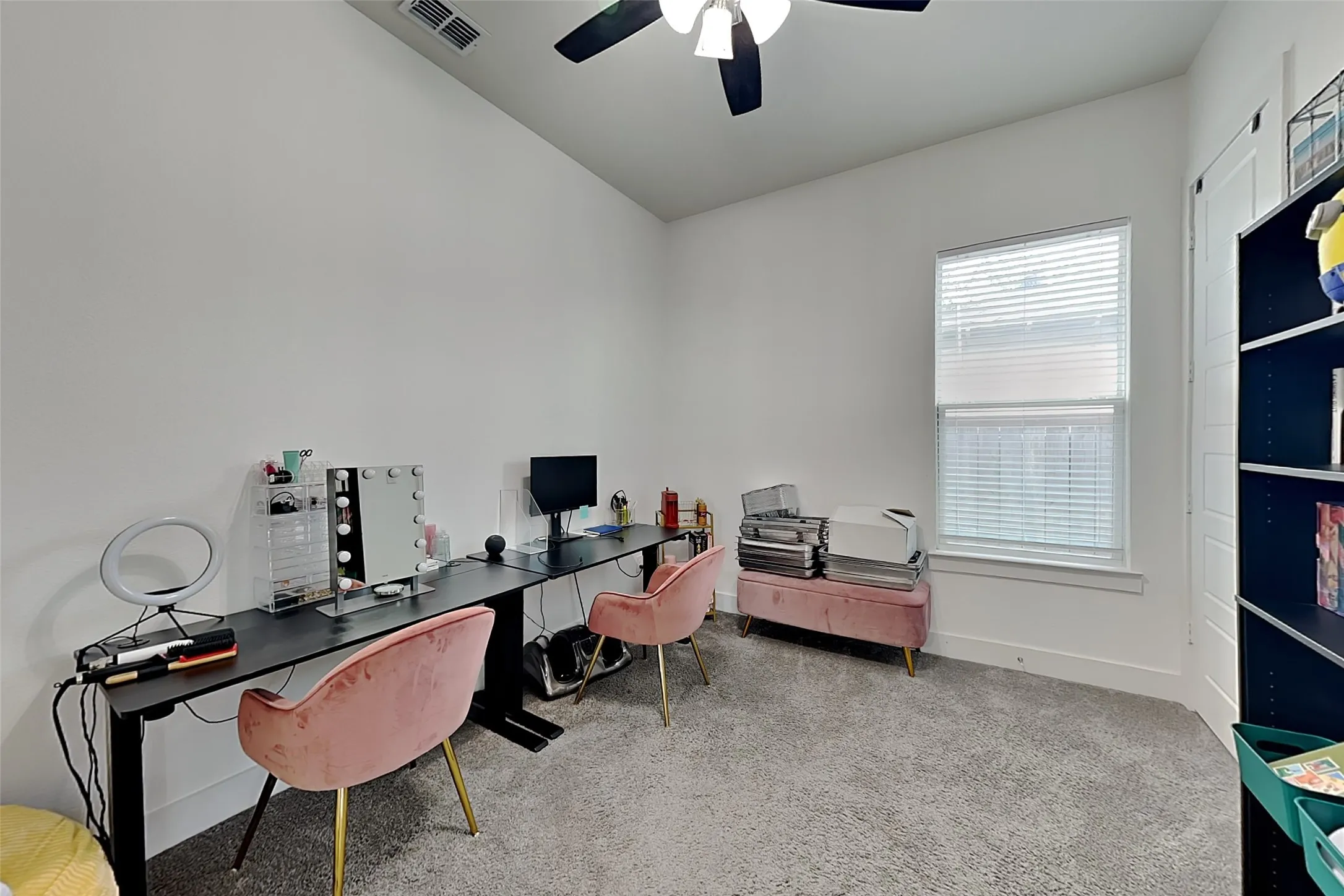 Single Family Residence For Rent in Dallas County , 1819 Bickers Street, Dallas, Texas 75212, 4 Bedroom, 2 Bathroom, 2 Garage spaces, 1,850 Sqft, built in 2021, mls#21387830, Real Estate Agent in Dallas, Homes For Rent in Dallas county, Homes For Rent in Dallas, Realtor in Dallas Texas, Real Estate Brokerage Independent Realty Texas, Luminita Cordes Realtor