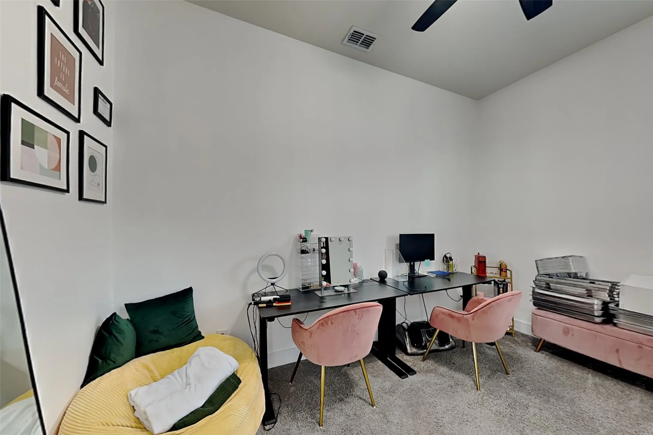 Single Family Residence For Rent in Dallas County , 1819 Bickers Street, Dallas, Texas 75212, 4 Bedroom, 2 Bathroom, 2 Garage spaces, 1,850 Sqft, built in 2021, mls#21387830, Real Estate Agent in Dallas, Homes For Rent in Dallas county, Homes For Rent in Dallas, Realtor in Dallas Texas, Real Estate Brokerage Independent Realty Texas, Luminita Cordes Realtor