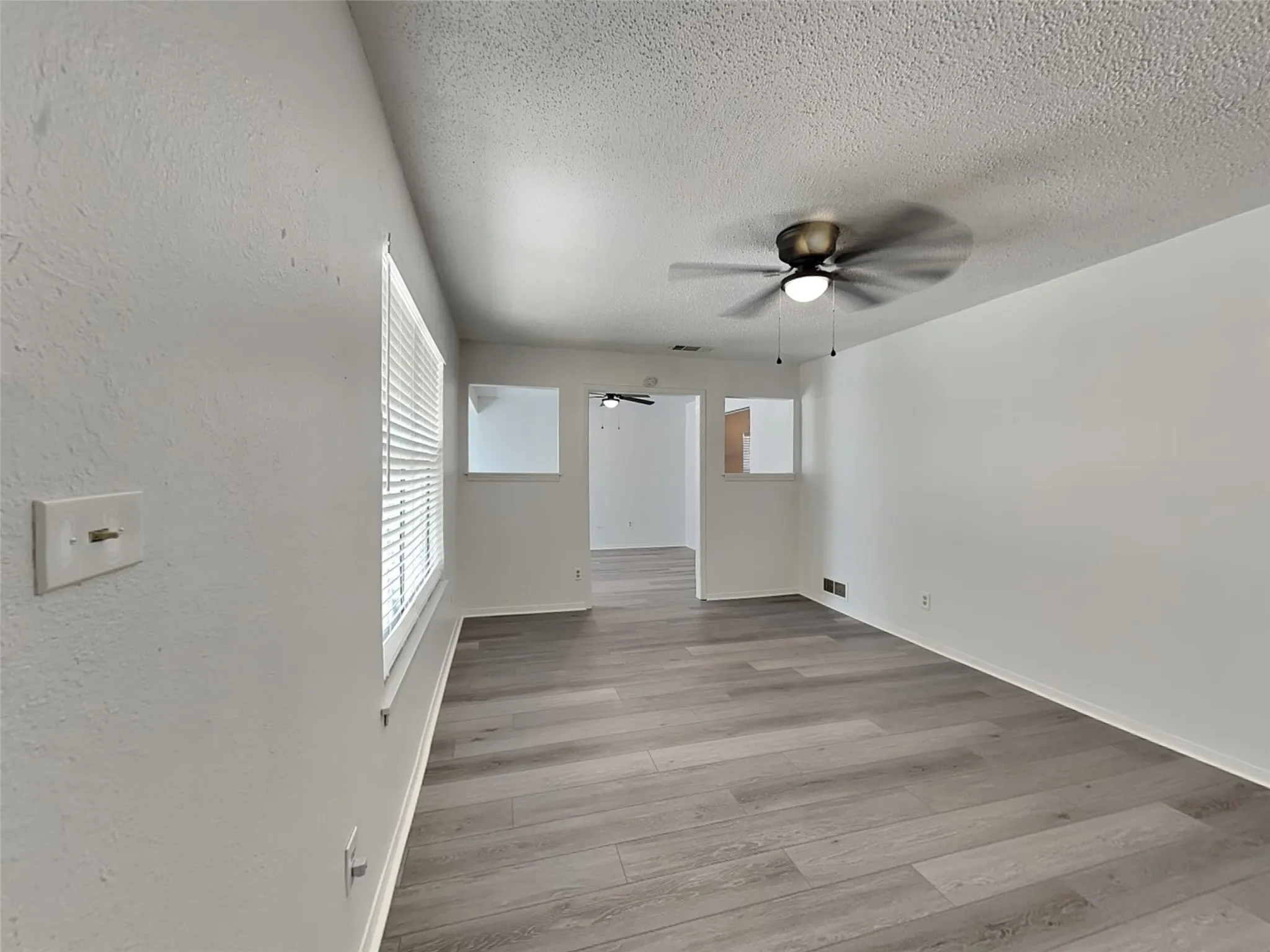 Single Family Residence For Rent in Tarrant County , 3925 Rusty Dell Street, Haltom City, Texas 76111, 2 Bedroom, 1 Bathroom, Garage spaces, 1,152 Sqft, built in 1955, mls#21387020, Real Estate Agent in Haltom City, Homes For Rent in Tarrant county, Homes For Rent in Haltom City, Realtor in Haltom City Texas, Real Estate Brokerage Independent Realty Texas, Luminita Cordes Realtor
