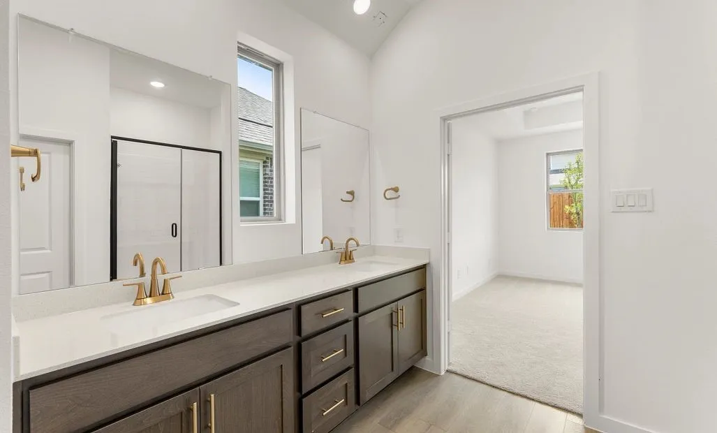 Primary Bathroom Representative Photo featuring the Laguna Collection