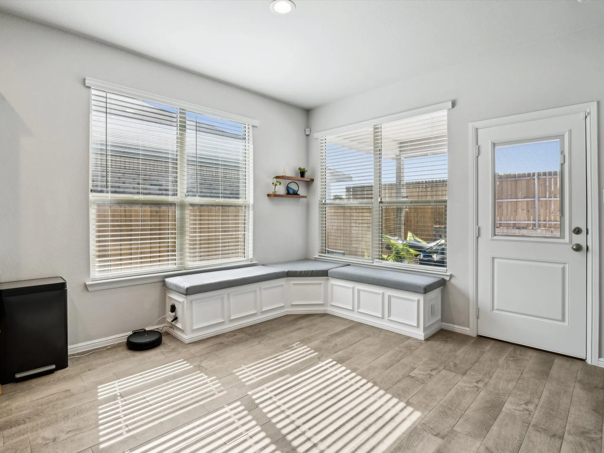 Single Family Residence For Sale in Tarrant County , 765 Beebrush Drive, Fort Worth, Texas 76131, 4 Bedroom, 2 Bathroom, 2 Garage spaces, 1,773 Sqft, built in 2022, mls#21387249, Real Estate Agent in Fort Worth, Homes For Sale in Tarrant county, Homes For Sale in Fort Worth, Realtor in Fort Worth Texas, Real Estate Brokerage Independent Realty Texas, Luminita Cordes Realtor