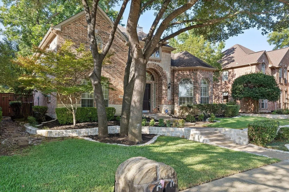 Single Family Residence For Sale in Collin County , 1405 Rollins Drive, Allen, Texas 75013, 4 Bedroom, 4 Bathroom, 2 Garage spaces, 3,557 Sqft, built in 1997, mls#21388016, Real Estate Agent in Allen, Homes For Sale in Collin county, Homes For Sale in Allen, Realtor in Allen Texas, Real Estate Brokerage Independent Realty Texas, Luminita Cordes Realtor