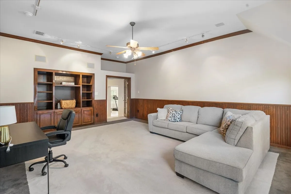 Single Family Residence For Sale in Collin County , 1405 Rollins Drive, Allen, Texas 75013, 4 Bedroom, 4 Bathroom, 2 Garage spaces, 3,557 Sqft, built in 1997, mls#21388016, Real Estate Agent in Allen, Homes For Sale in Collin county, Homes For Sale in Allen, Realtor in Allen Texas, Real Estate Brokerage Independent Realty Texas, Luminita Cordes Realtor