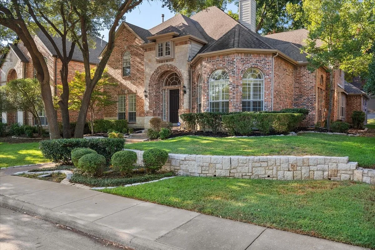 Single Family Residence For Sale in Collin County , 1405 Rollins Drive, Allen, Texas 75013, 4 Bedroom, 4 Bathroom, 2 Garage spaces, 3,557 Sqft, built in 1997, mls#21388016, Real Estate Agent in Allen, Homes For Sale in Collin county, Homes For Sale in Allen, Realtor in Allen Texas, Real Estate Brokerage Independent Realty Texas, Luminita Cordes Realtor