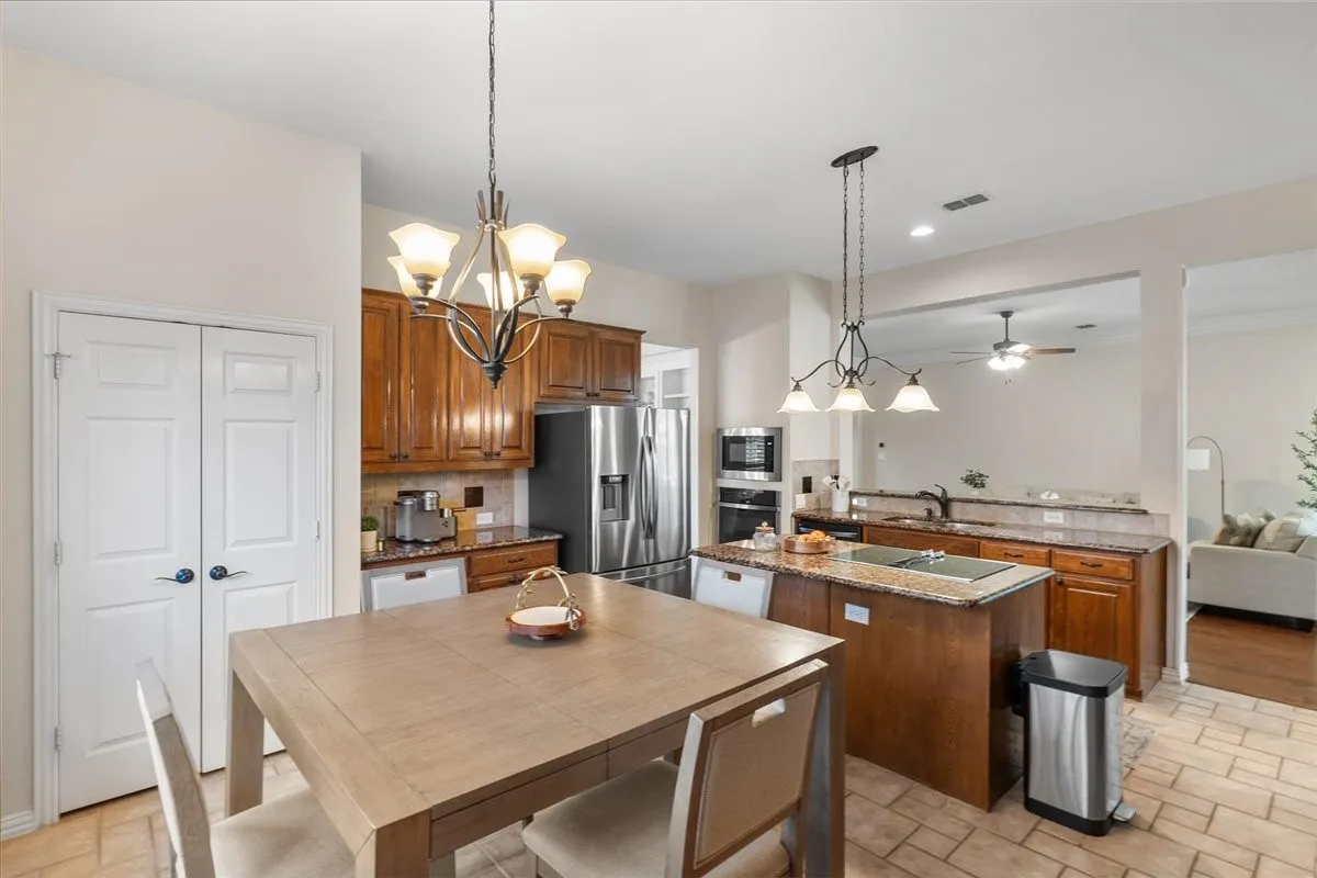 Single Family Residence For Sale in Collin County , 1405 Rollins Drive, Allen, Texas 75013, 4 Bedroom, 4 Bathroom, 2 Garage spaces, 3,557 Sqft, built in 1997, mls#21388016, Real Estate Agent in Allen, Homes For Sale in Collin county, Homes For Sale in Allen, Realtor in Allen Texas, Real Estate Brokerage Independent Realty Texas, Luminita Cordes Realtor