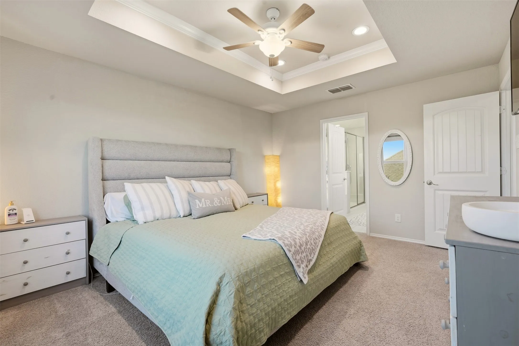Single Family Residence For Sale in Denton County , 1516 Ellis Lane, Aubrey, Texas 76227, 4 Bedroom, 3 Bathroom, 2 Garage spaces, 2,112 Sqft, built in 2018, mls#21385937, Real Estate Agent in Aubrey, Homes For Sale in Denton county, Homes For Sale in Aubrey, Realtor in Aubrey Texas, Real Estate Brokerage Independent Realty Texas, Luminita Cordes Realtor