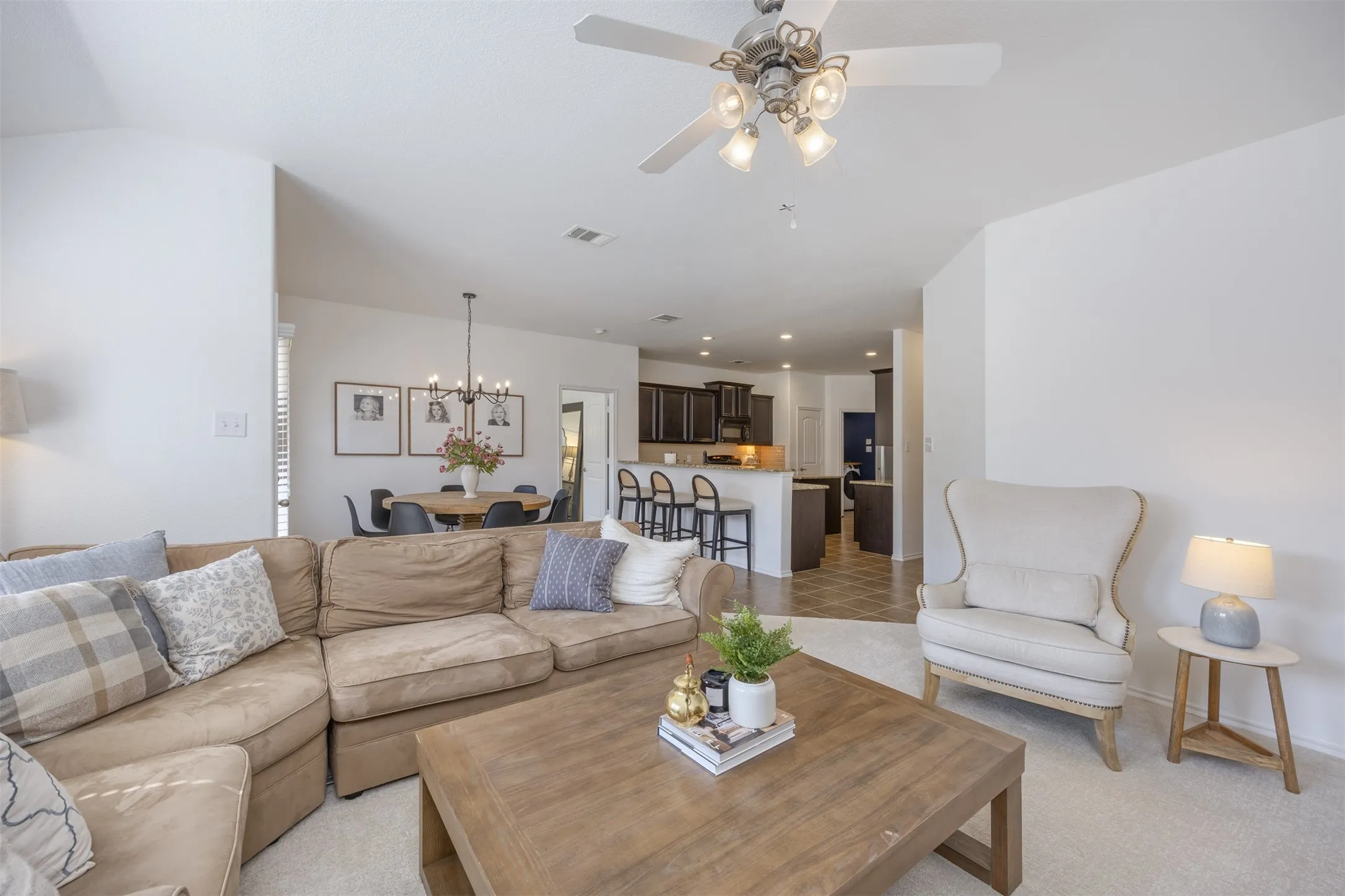 Single Family Residence For Sale in Collin County , 2536 Shooting Star Drive, Mc Kinney, Texas 75071, 3 Bedroom, 2 Bathroom, 2 Garage spaces, 1,873 Sqft, built in 2010, mls#21378800, Real Estate Agent in Mc Kinney, Homes For Sale in Collin county, Homes For Sale in Mc Kinney, Realtor in Mc Kinney Texas, Real Estate Brokerage Independent Realty Texas, Luminita Cordes Realtor
