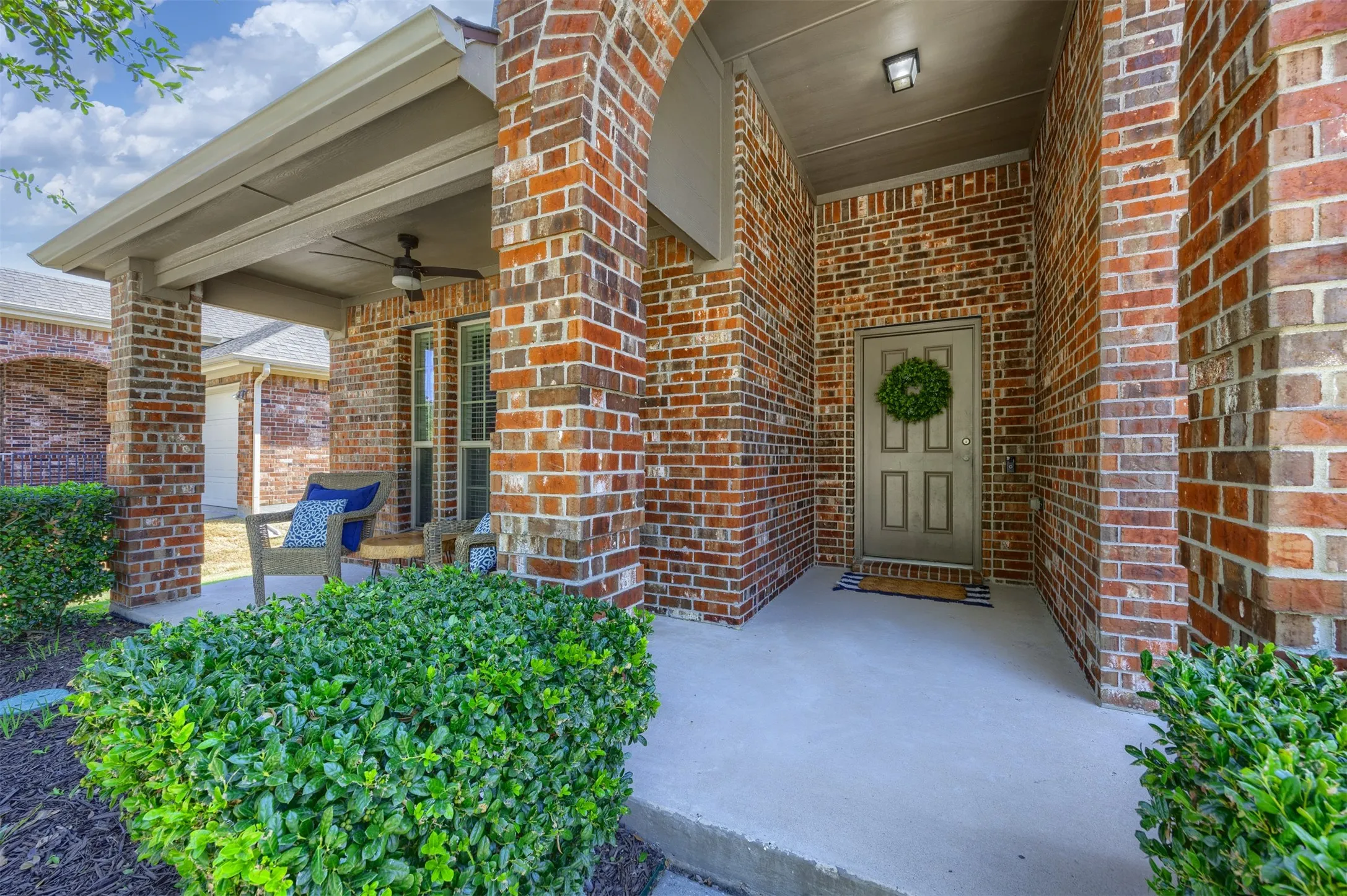 Single Family Residence For Sale in Collin County , 2536 Shooting Star Drive, Mc Kinney, Texas 75071, 3 Bedroom, 2 Bathroom, 2 Garage spaces, 1,873 Sqft, built in 2010, mls#21378800, Real Estate Agent in Mc Kinney, Homes For Sale in Collin county, Homes For Sale in Mc Kinney, Realtor in Mc Kinney Texas, Real Estate Brokerage Independent Realty Texas, Luminita Cordes Realtor