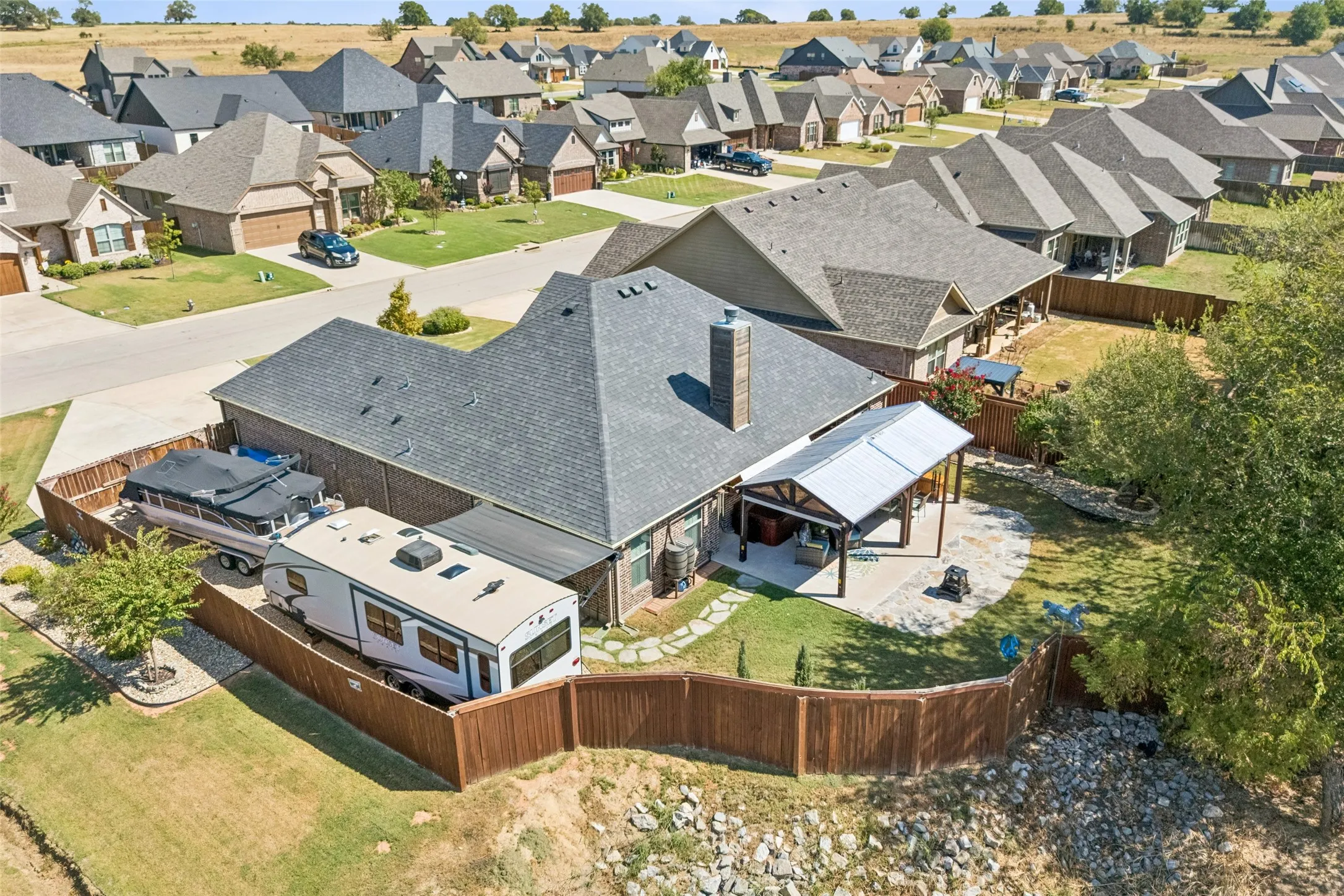 Single Family Residence For Sale in Grayson County , 101 Prairie Meadow Lane, Pottsboro, Texas 75076, 4 Bedroom, 2 Bathroom, 2 Garage spaces, 2,011 Sqft, built in 2019, mls#21385974, Real Estate Agent in Pottsboro, Homes For Sale in Grayson county, Homes For Sale in Pottsboro, Realtor in Pottsboro Texas, Real Estate Brokerage Independent Realty Texas, Luminita Cordes Realtor