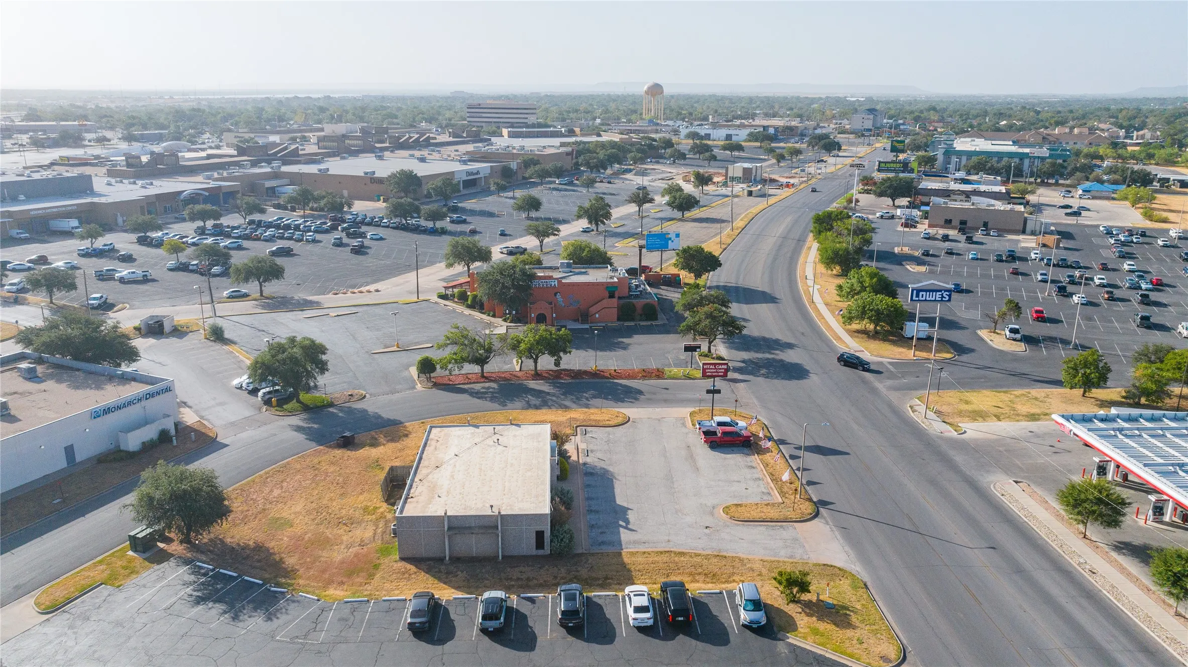Office For Rent in Taylor County , 4009 Ridgemont Drive, Abilene, Texas 79606, 0, 0, Garage spaces, 0 Sqft, built in 1984, mls#21387161, Real Estate Agent in Abilene, Homes For Rent in Taylor county, Homes For Rent in Abilene, Realtor in Abilene Texas, Real Estate Brokerage Independent Realty Texas, Luminita Cordes Realtor