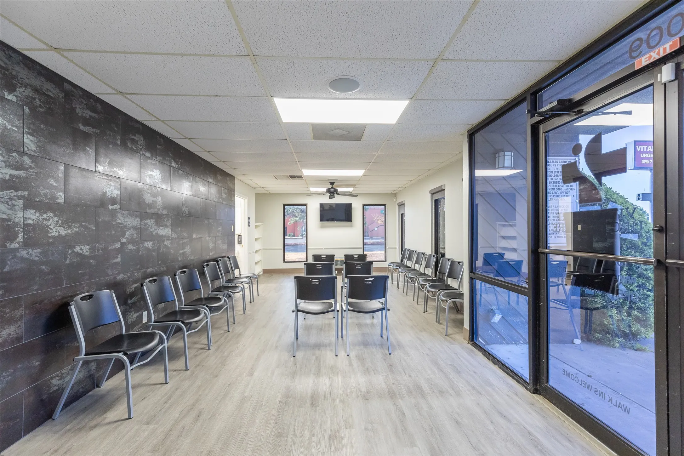 Office For Rent in Taylor County , 4009 Ridgemont Drive, Abilene, Texas 79606, 0, 0, Garage spaces, 0 Sqft, built in 1984, mls#21387161, Real Estate Agent in Abilene, Homes For Rent in Taylor county, Homes For Rent in Abilene, Realtor in Abilene Texas, Real Estate Brokerage Independent Realty Texas, Luminita Cordes Realtor