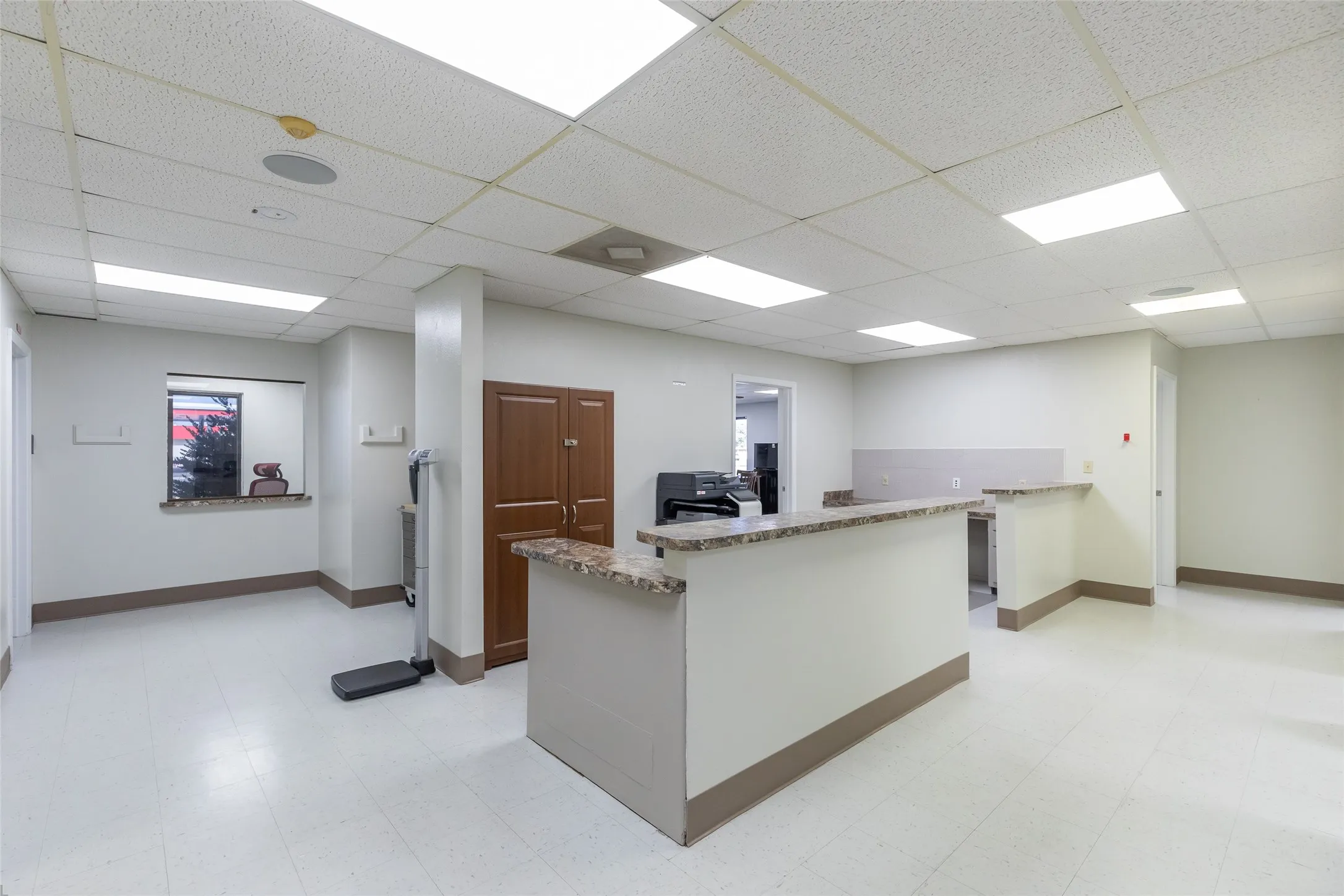 Office For Rent in Taylor County , 4009 Ridgemont Drive, Abilene, Texas 79606, 0, 0, Garage spaces, 0 Sqft, built in 1984, mls#21387161, Real Estate Agent in Abilene, Homes For Rent in Taylor county, Homes For Rent in Abilene, Realtor in Abilene Texas, Real Estate Brokerage Independent Realty Texas, Luminita Cordes Realtor