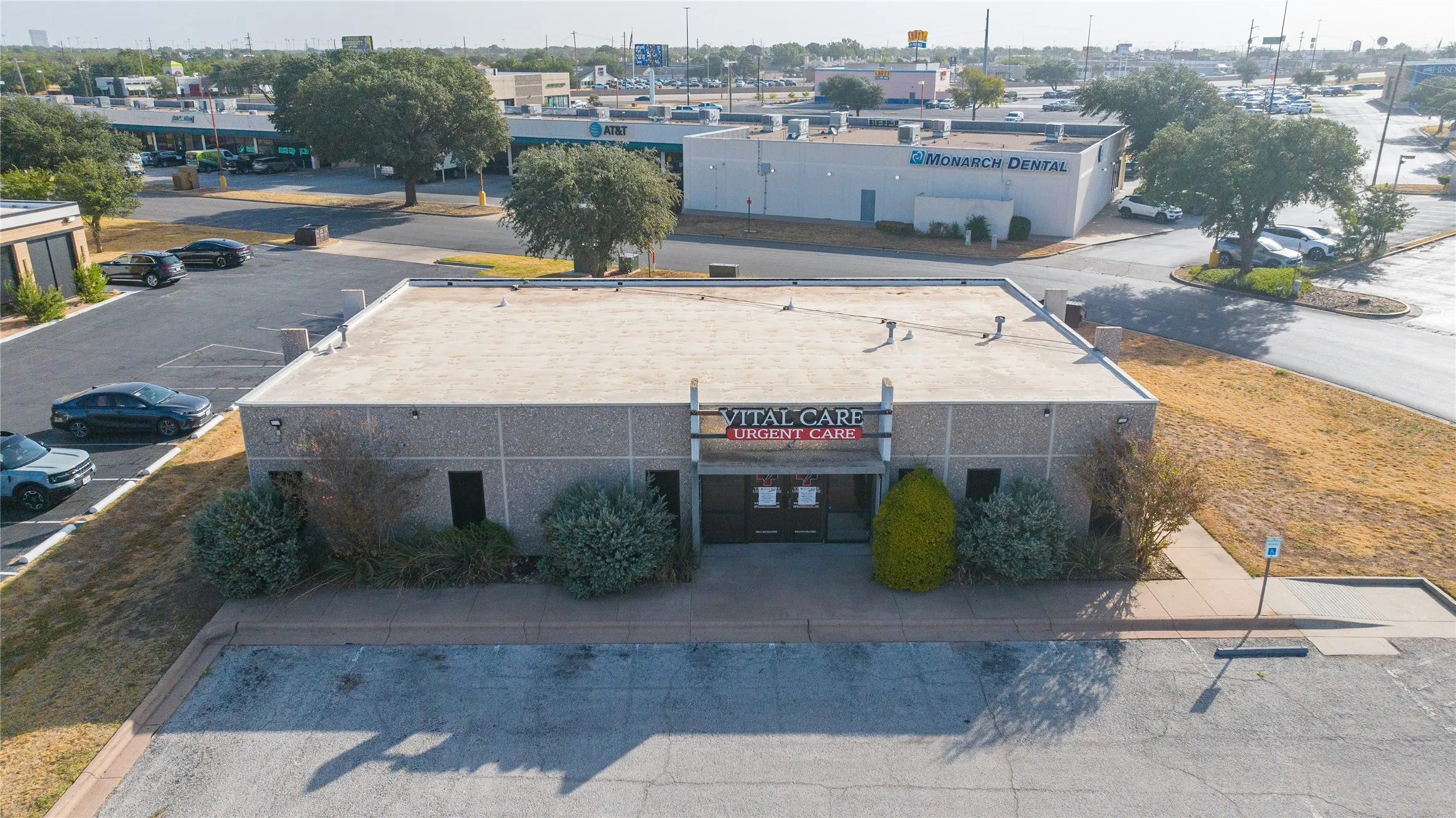 Office For Rent in Taylor County , 4009 Ridgemont Drive, Abilene, Texas 79606, 0, 0, Garage spaces, 0 Sqft, built in 1984, mls#21387161, Real Estate Agent in Abilene, Homes For Rent in Taylor county, Homes For Rent in Abilene, Realtor in Abilene Texas, Real Estate Brokerage Independent Realty Texas, Luminita Cordes Realtor