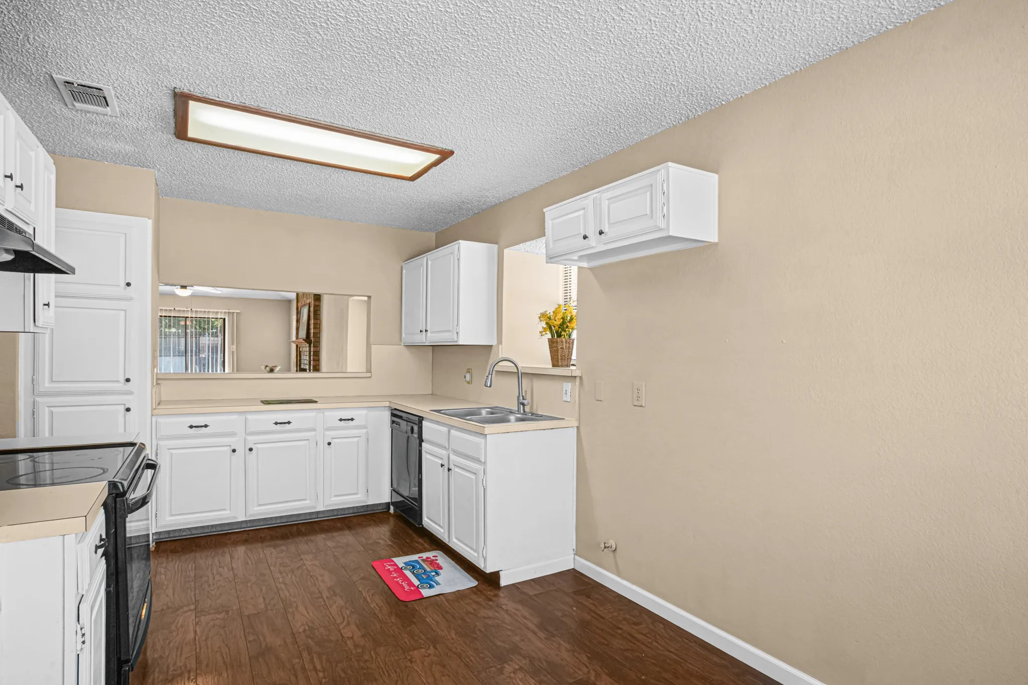 Tenants to suppy refrigerator