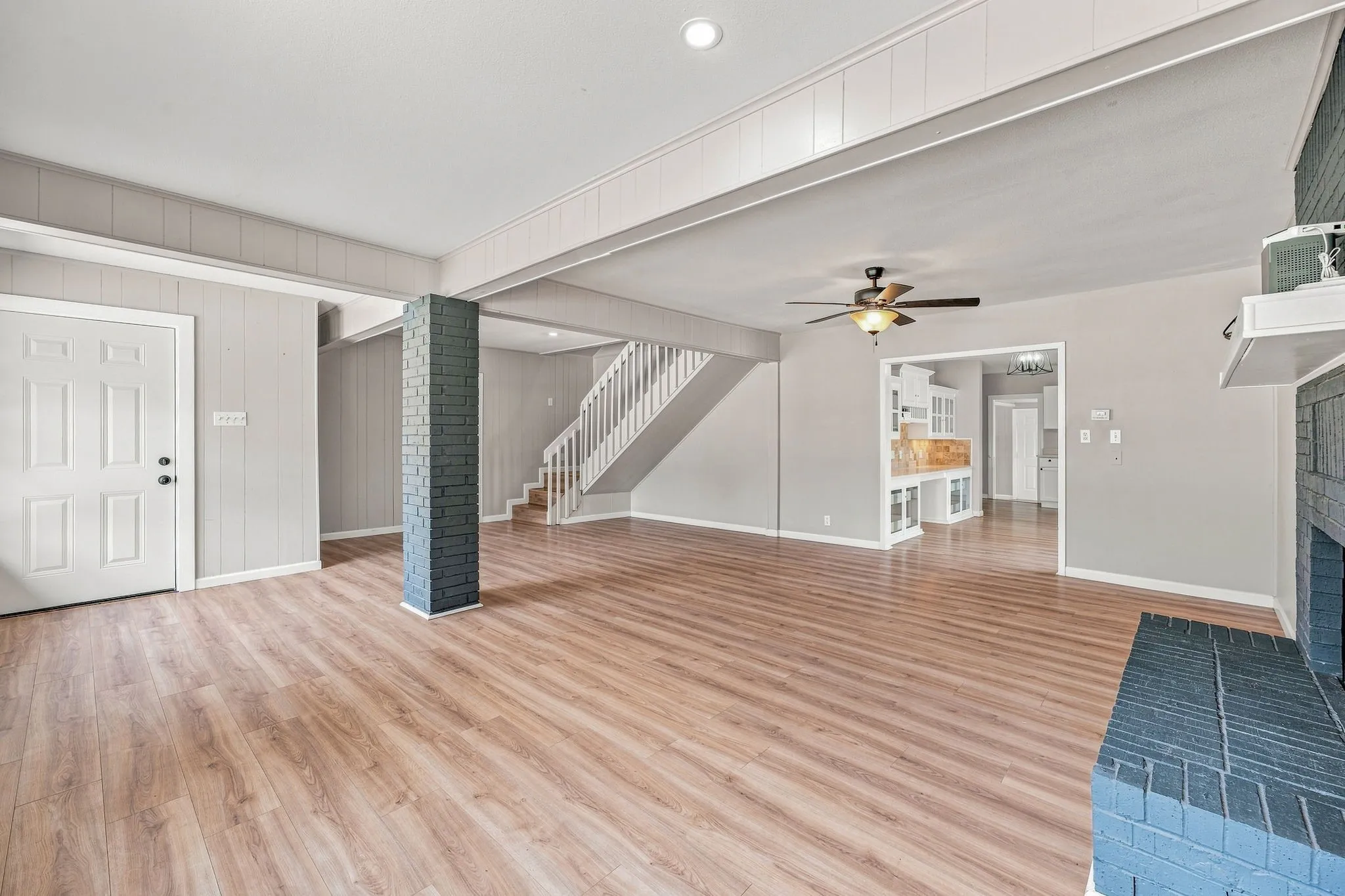 Single Family Residence For Rent in Somervell County , 2771 S Fm 200, Nemo, Texas 76070, 3 Bedroom, 2 Bathroom, 2 Garage spaces, 2,511 Sqft, built in 1969, mls#21388039, Real Estate Agent in Nemo, Homes For Rent in Somervell county, Homes For Rent in Nemo, Realtor in Nemo Texas, Real Estate Brokerage Independent Realty Texas, Luminita Cordes Realtor