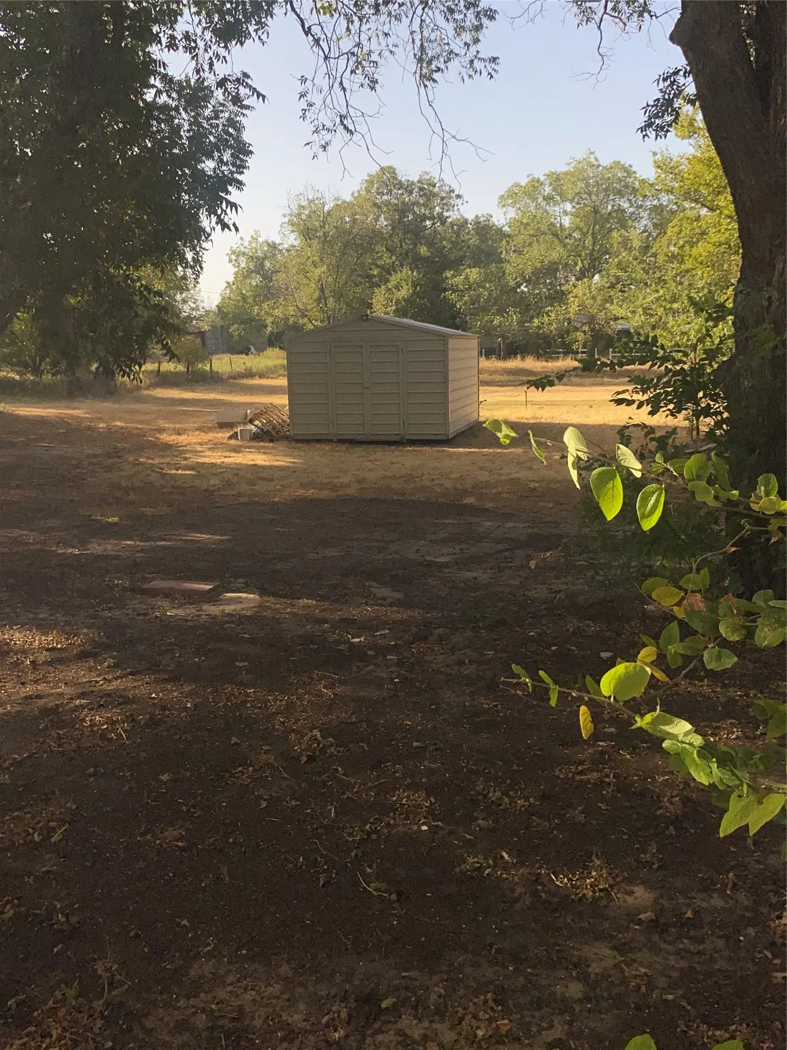 Single Family Residence For Sale in Callahan County , 600 2nd Street, Cross Plains, Texas 76443, 3 Bedroom, 2 Bathroom, Garage spaces, 2,424 Sqft, built in 1930, mls#21387992, Real Estate Agent in Cross Plains, Homes For Sale in Callahan county, Homes For Sale in Cross Plains, Realtor in Cross Plains Texas, Real Estate Brokerage Independent Realty Texas, Luminita Cordes Realtor